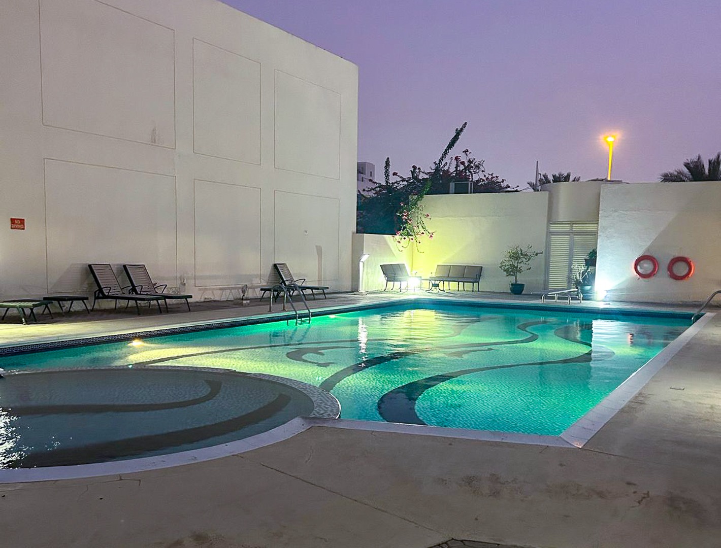 Offer Price | Private garden |Family community 2