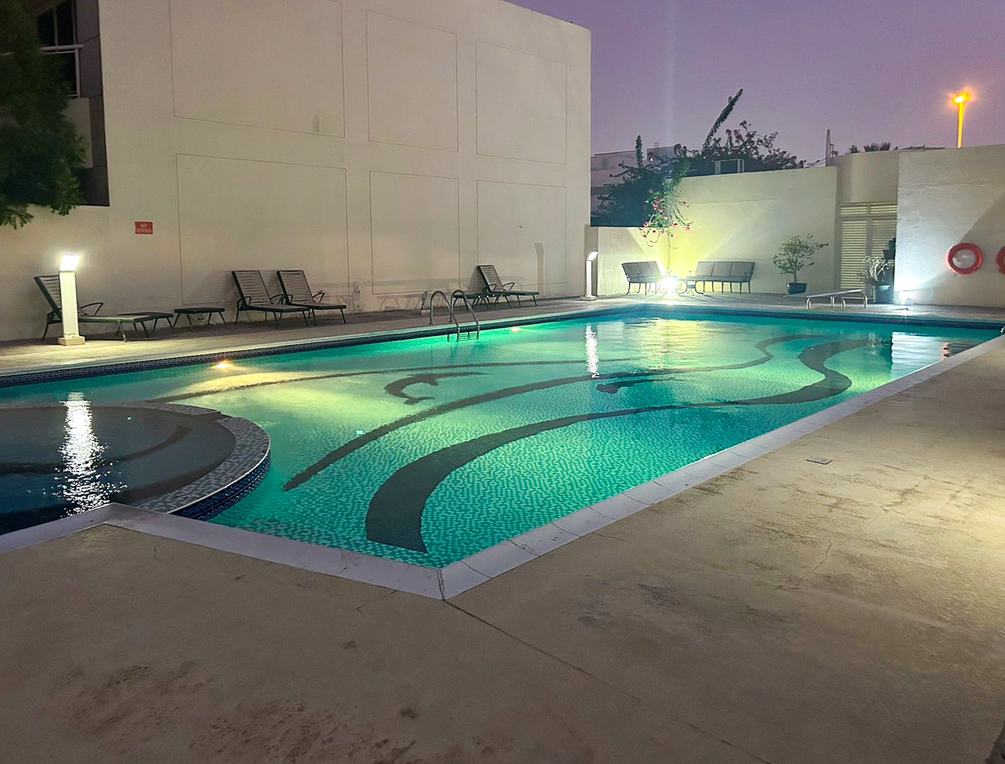 Offer Price | Private garden |Family community 1