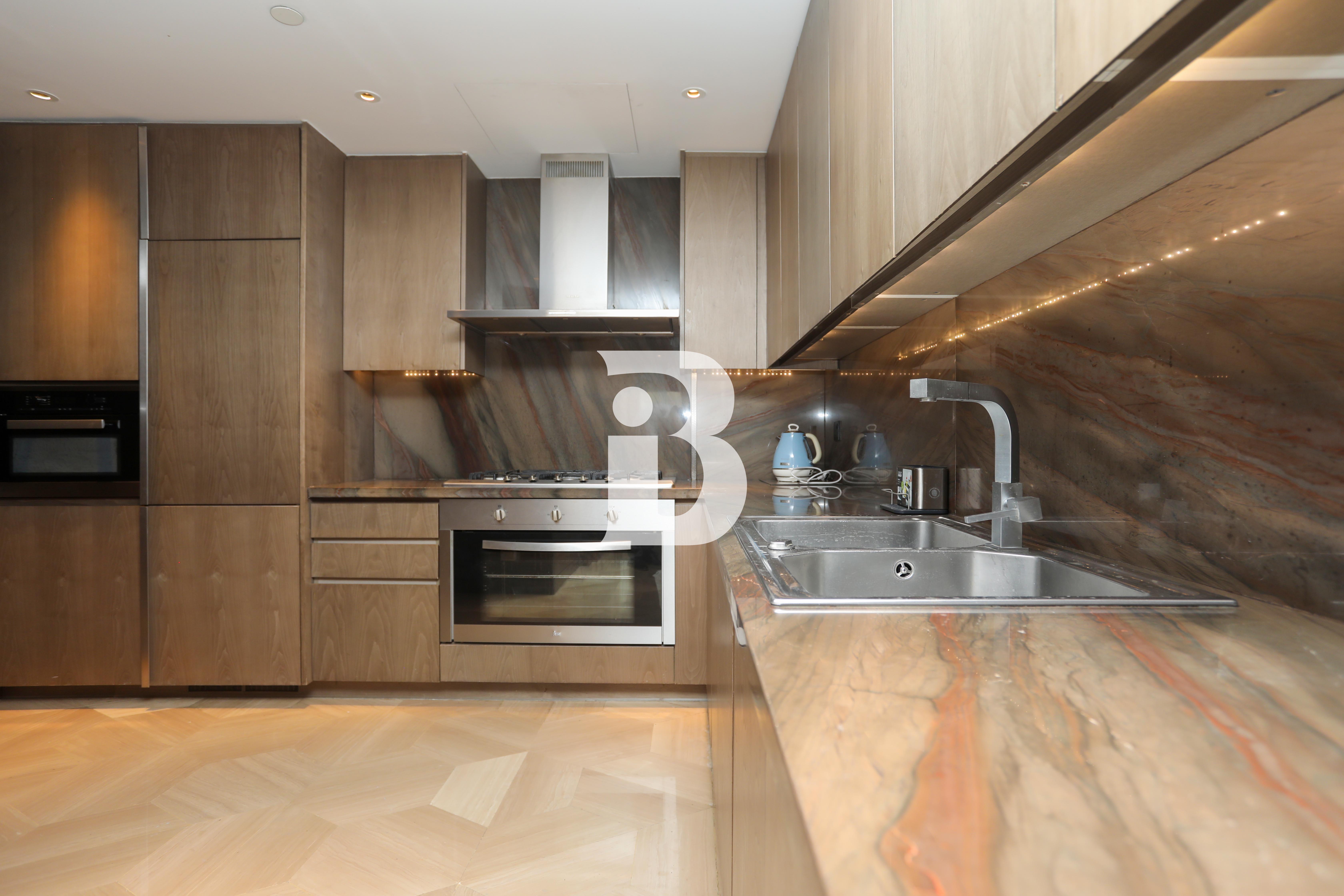 Beachside Living | Furnished | Vacant