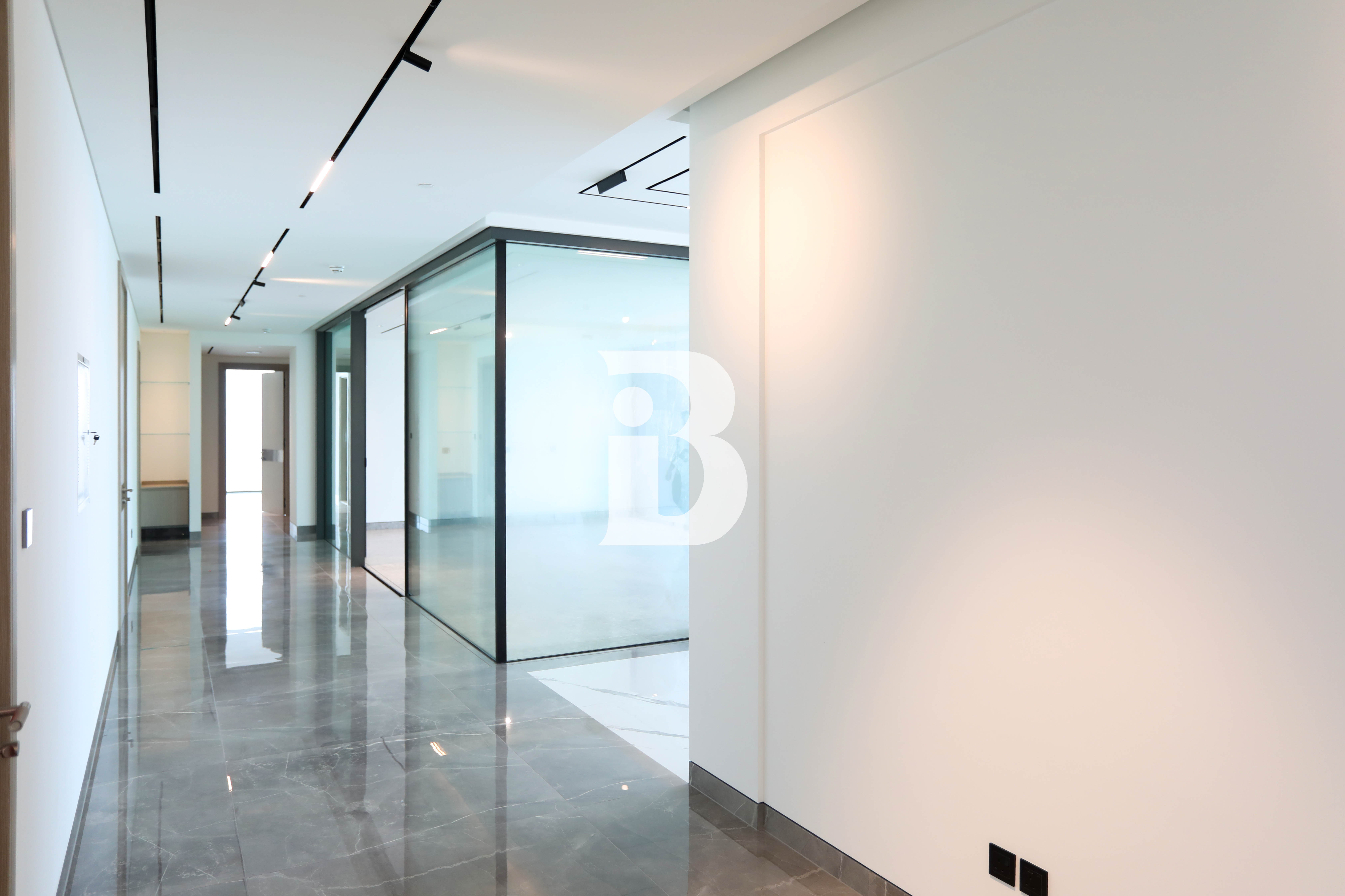 Exclusive High-Floor 4-Bedroom | S Tower