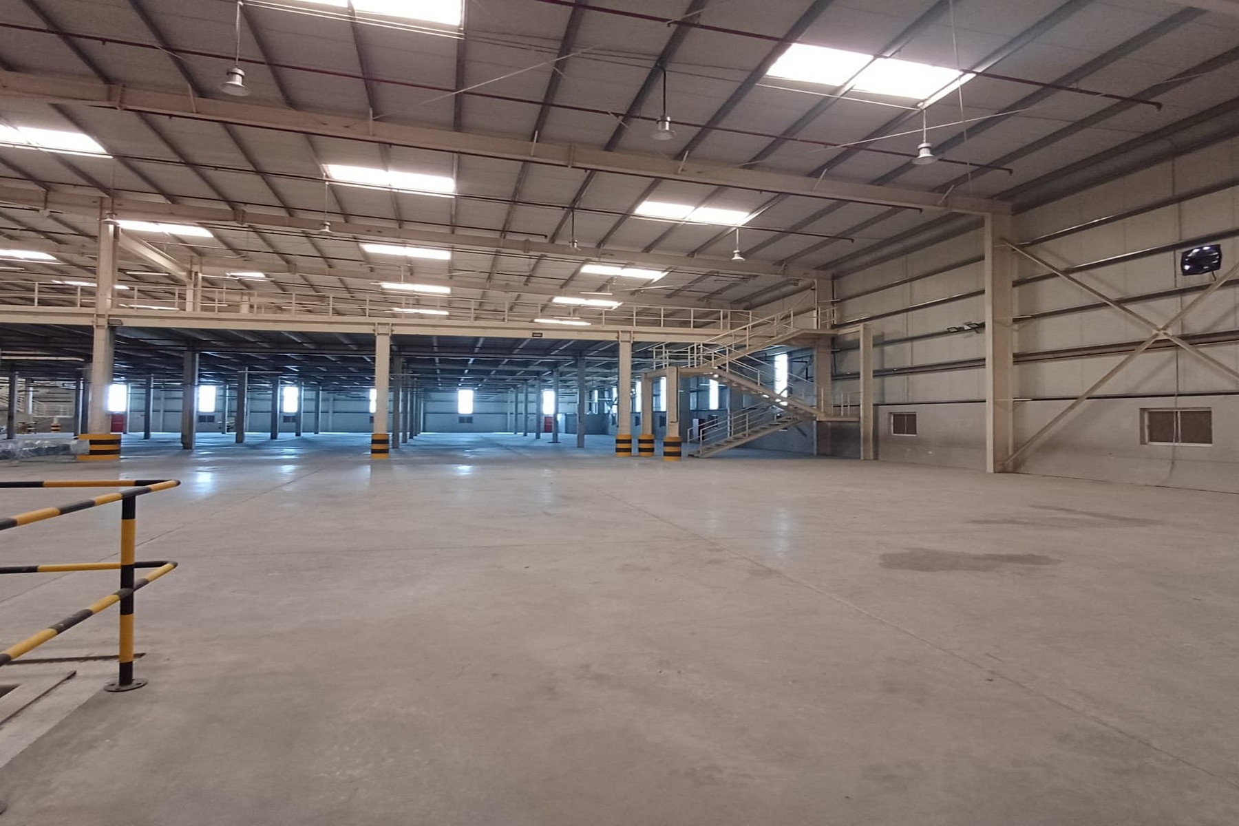 160K PLOT | Loading Bays | 700Kw | 8.5 Mtrs