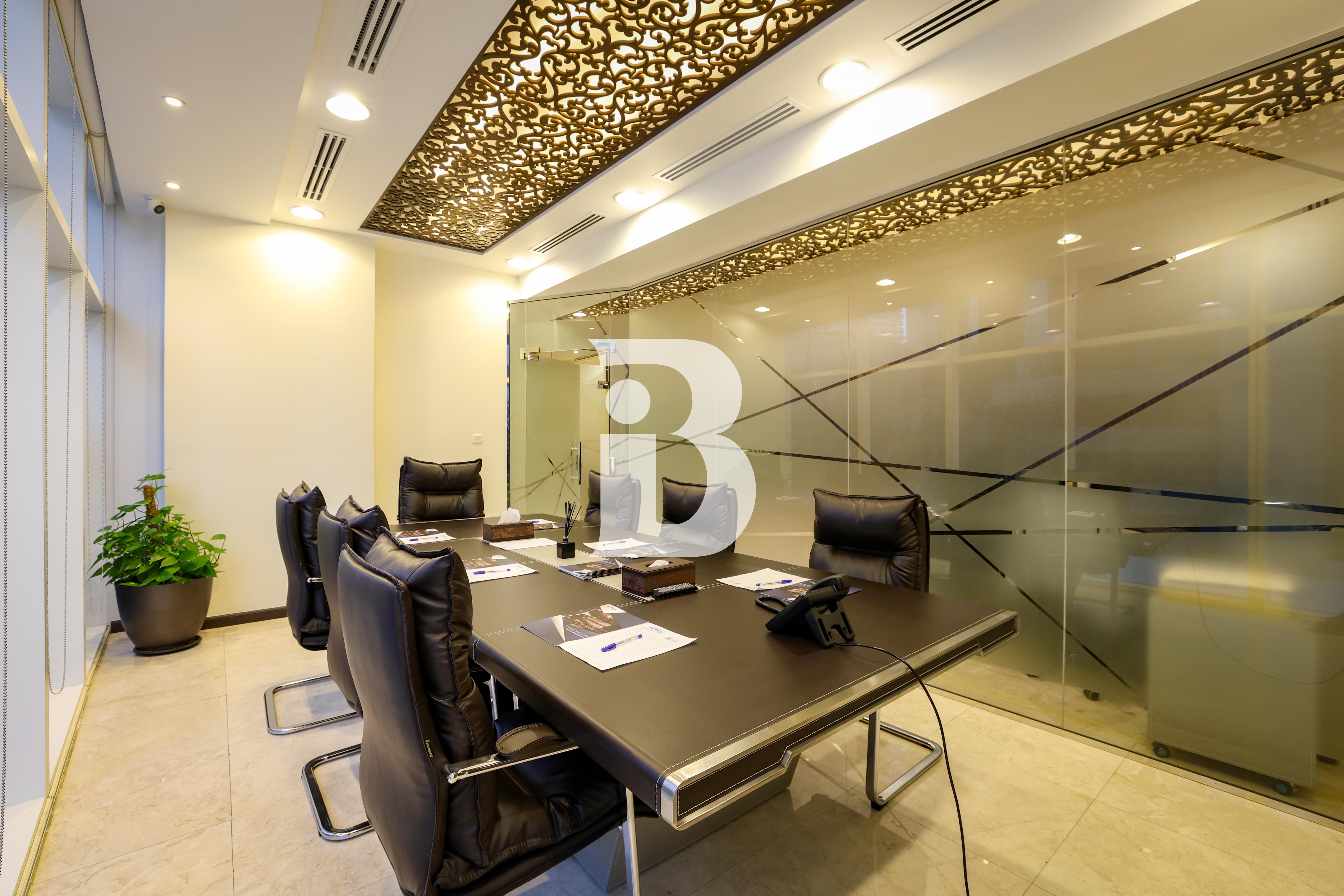 PRIME FURNISHED | BURJ VIEW | LARGE LAYOUT