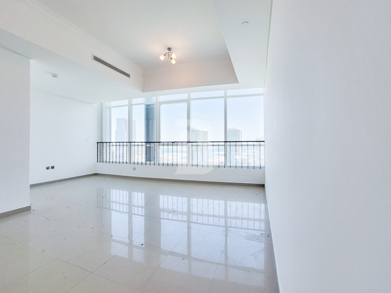 High Floor I Spacious  Studio I Great Location