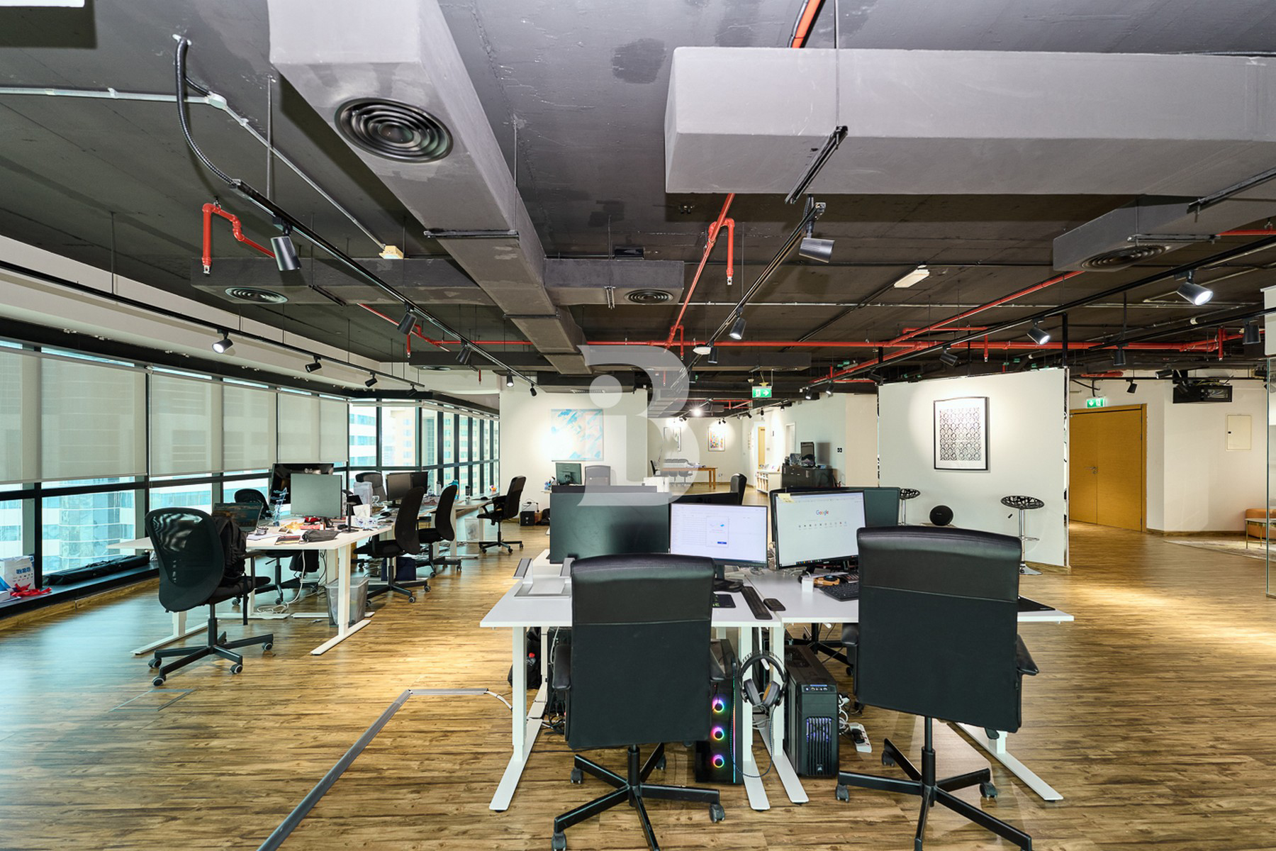 Spacious Office | High-end fitted | JBC 4