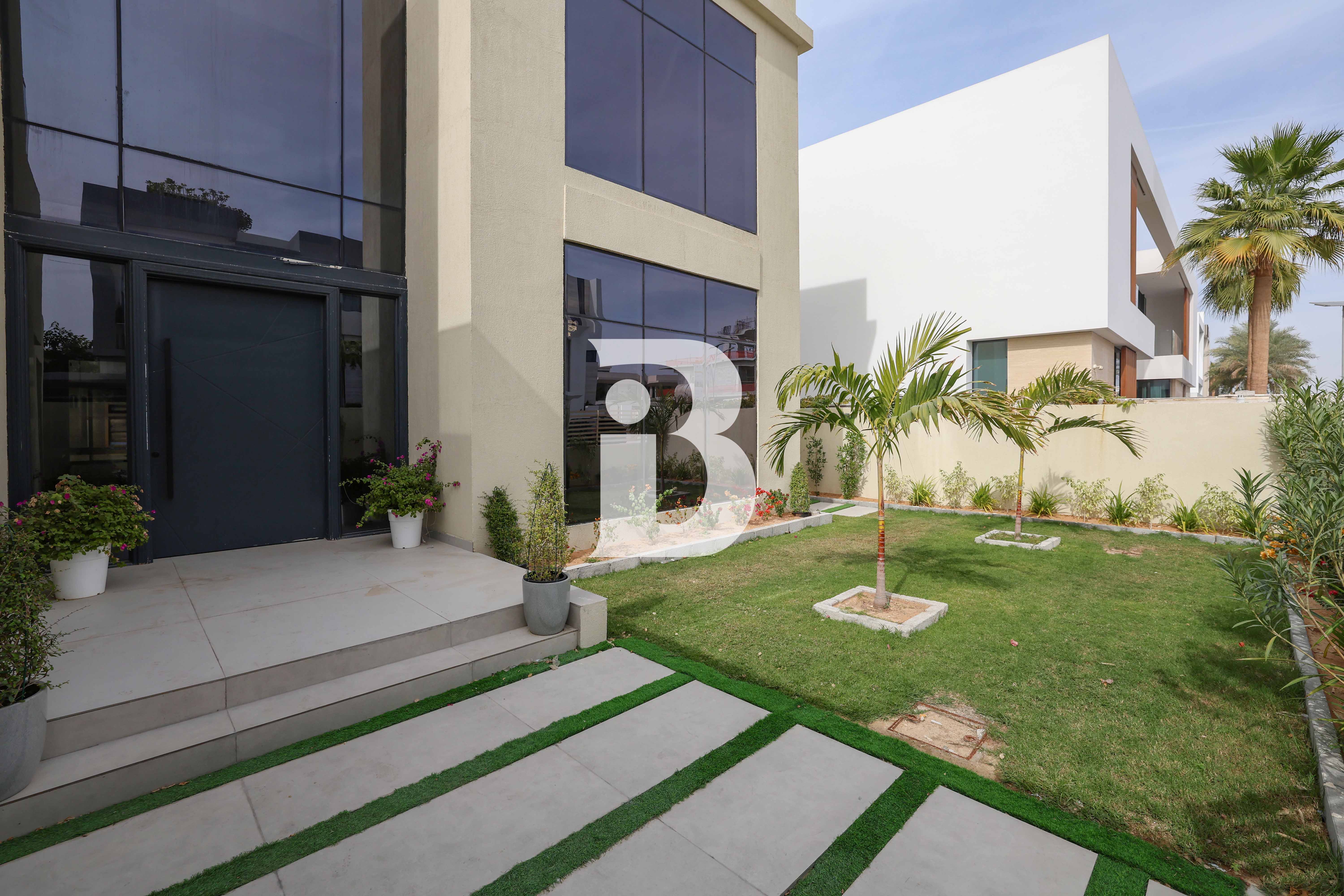 Stunning 6BR Villa | Park | Vastu Compliant