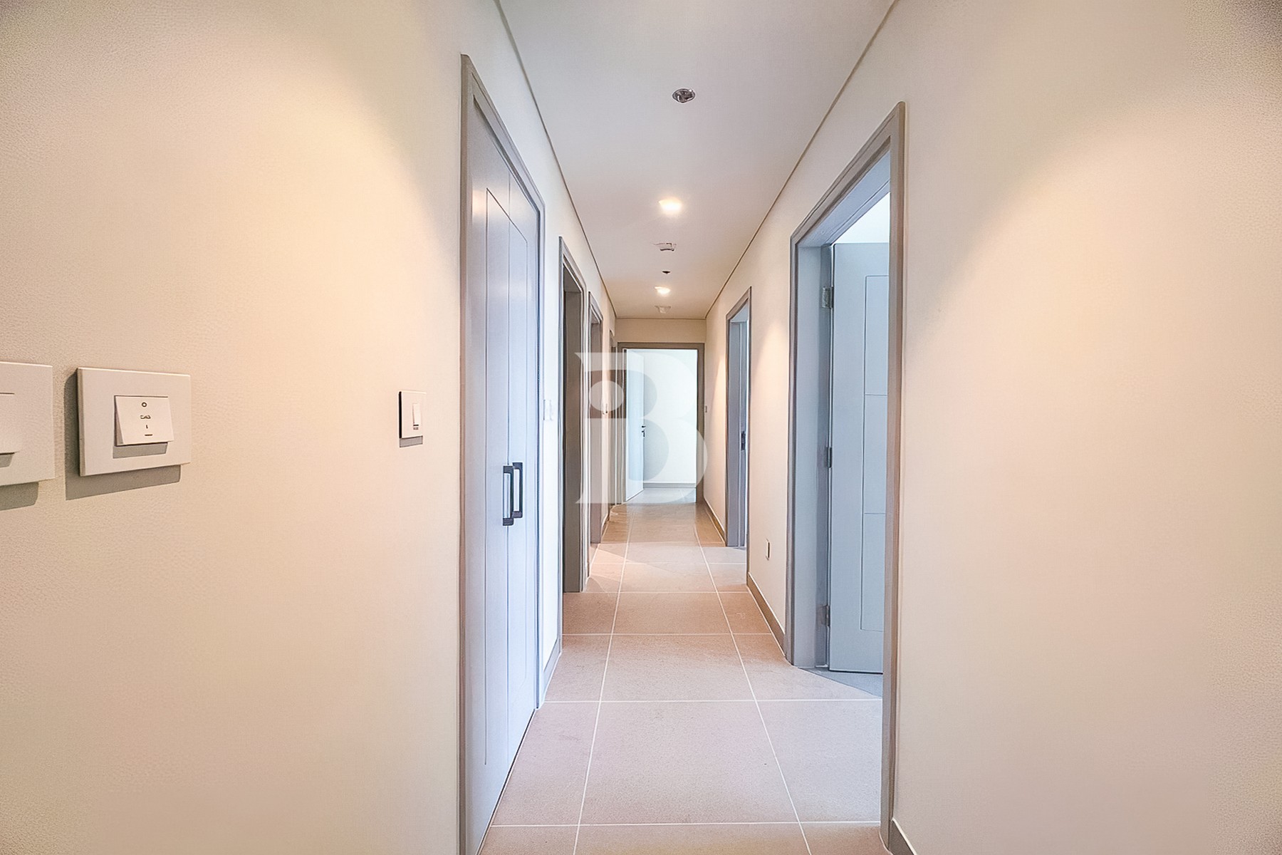 Unfurnished | Kitchen Appliances | Ready to move in