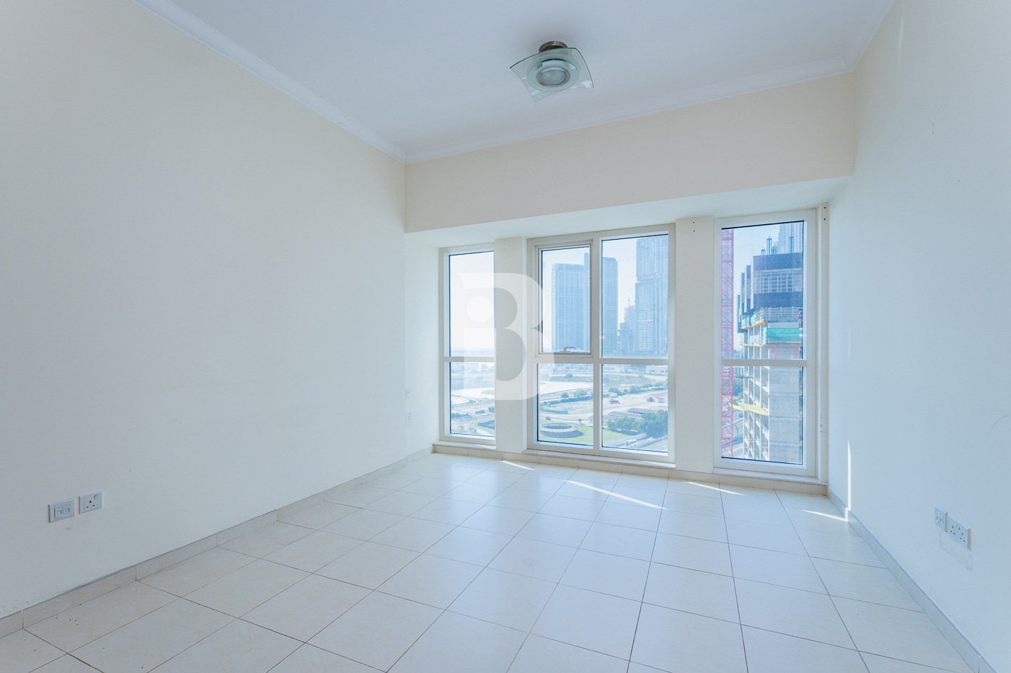 Stunning Canal &amp; Burj Al Arab View | Nice Layout