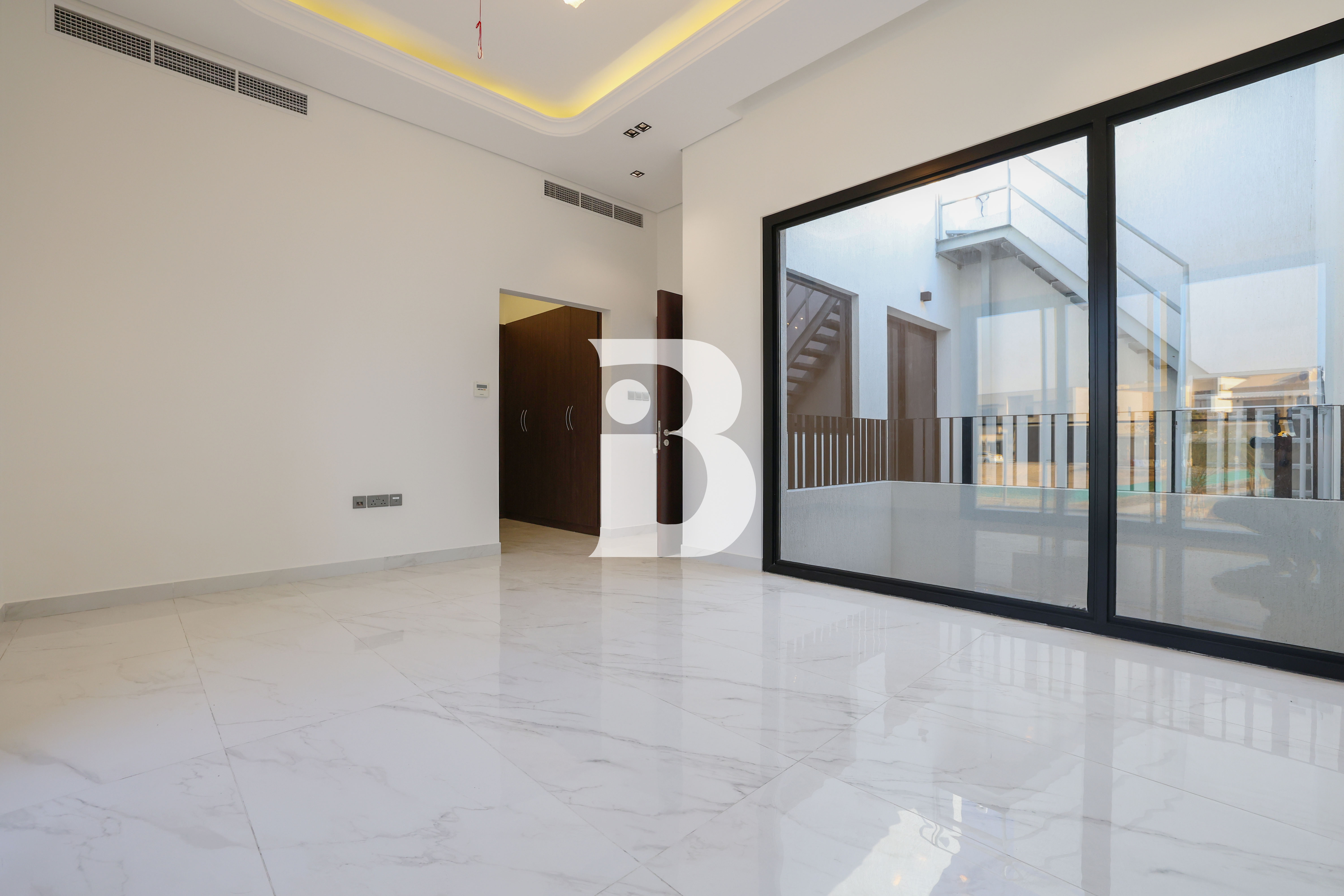 BRAND NEW TOWNHOUSE | ON THE PARK | SINGLE ROW