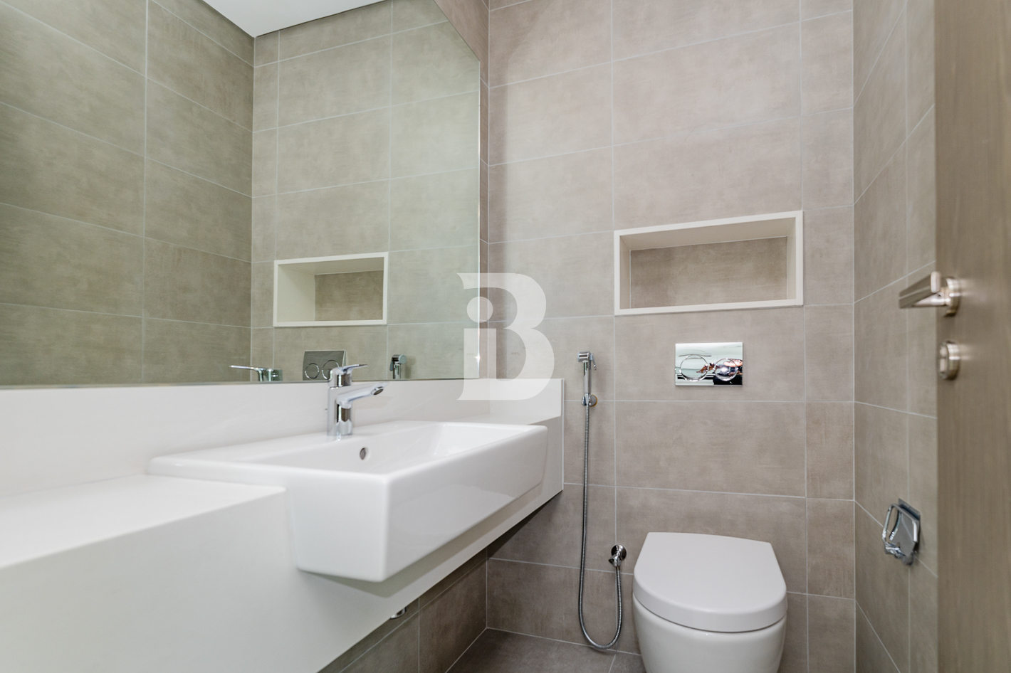 LAGOON VIEW I VACANT I UNFURNISHED  | 1 BR