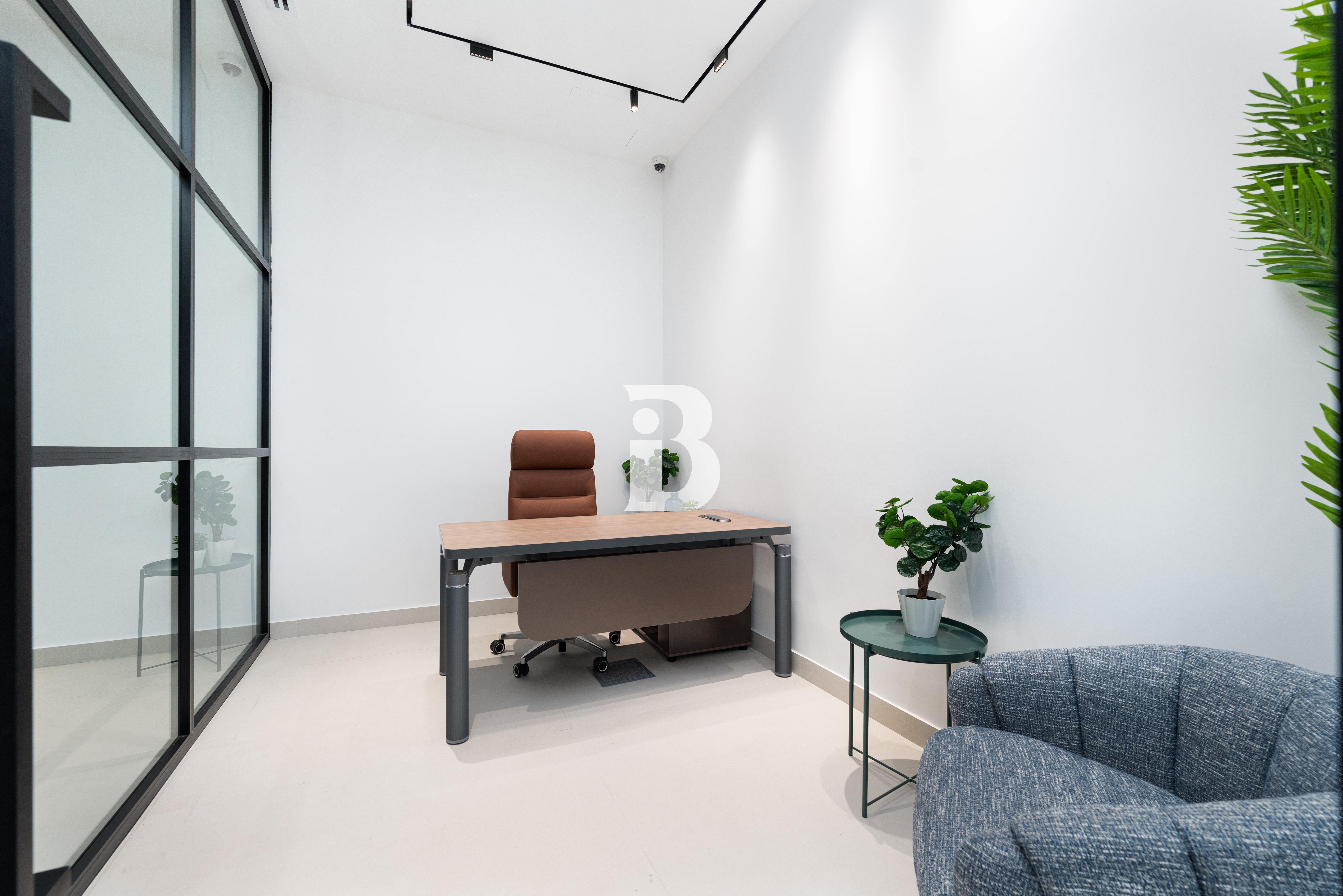 VACANT| Highest Ceiling | LUXURY FULLY FURNISHED