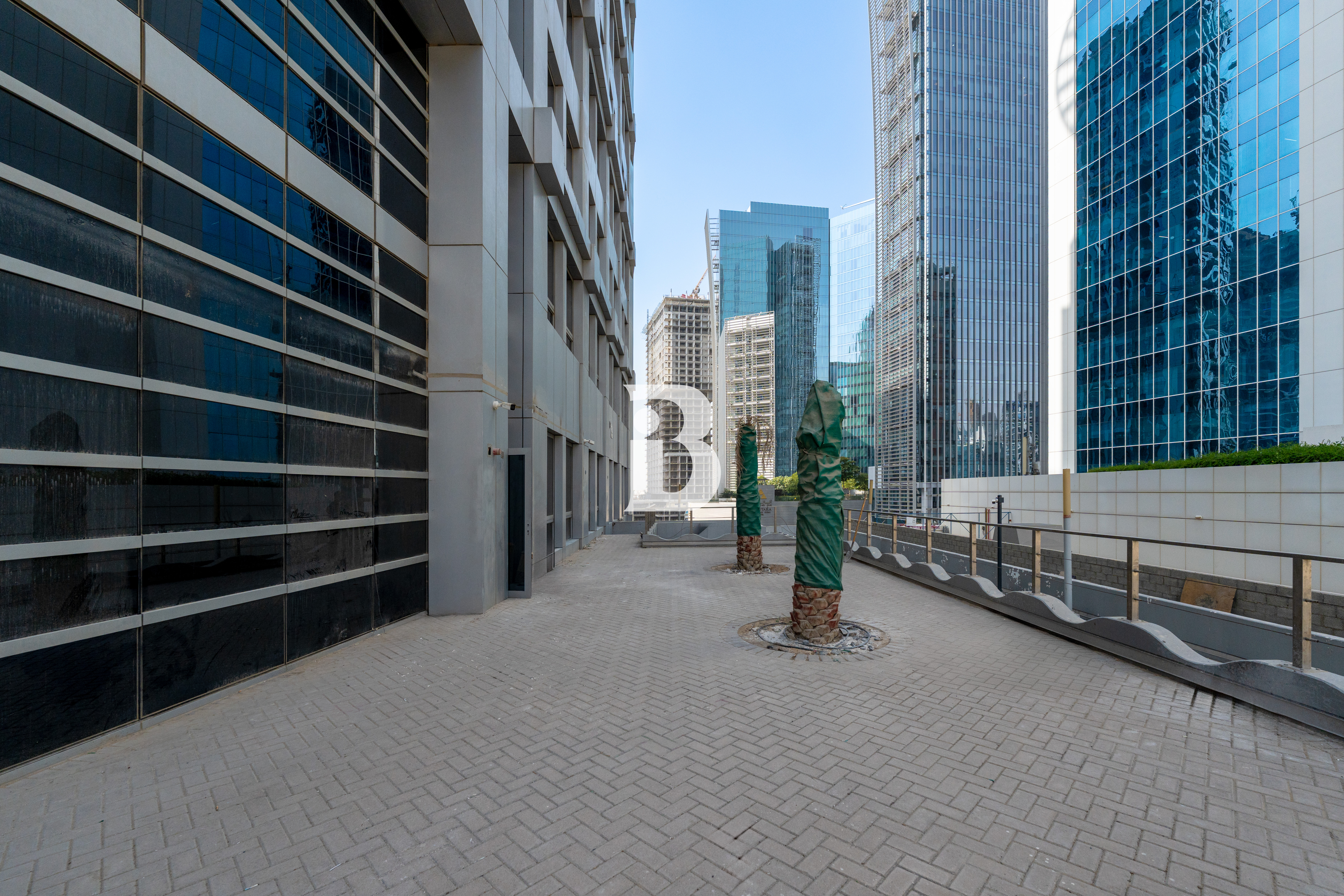 VACANT| Highest Ceiling | LUXURY FULLY FURNISHED