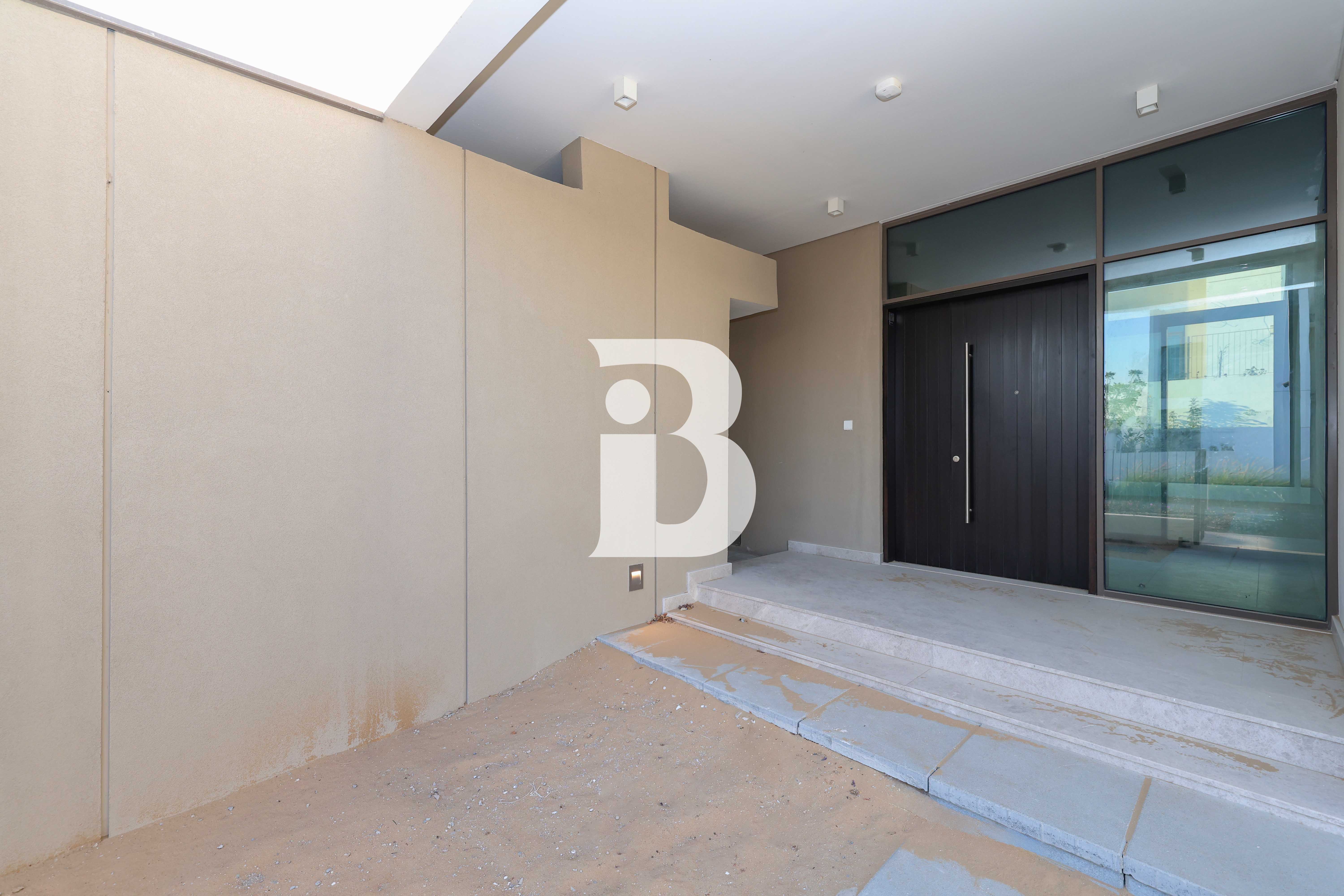 Large Plot | Preferred Layout | Internal Location