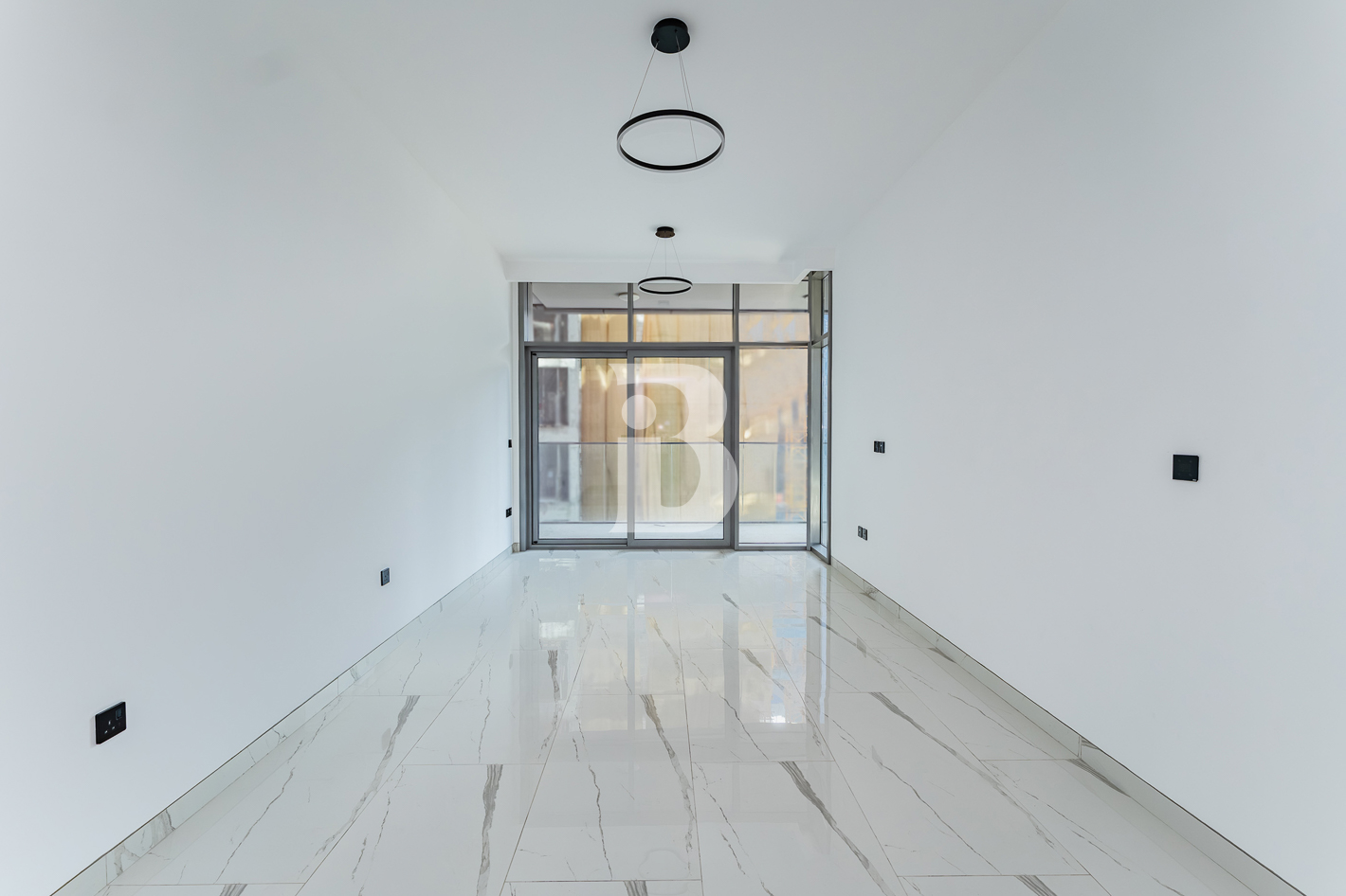 LUXURIOUS BRAND NEW| SPACIOUS | INVESTMENT DEAL