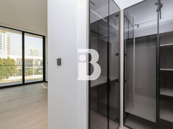 Brand new| Premium finishes | Backing Park