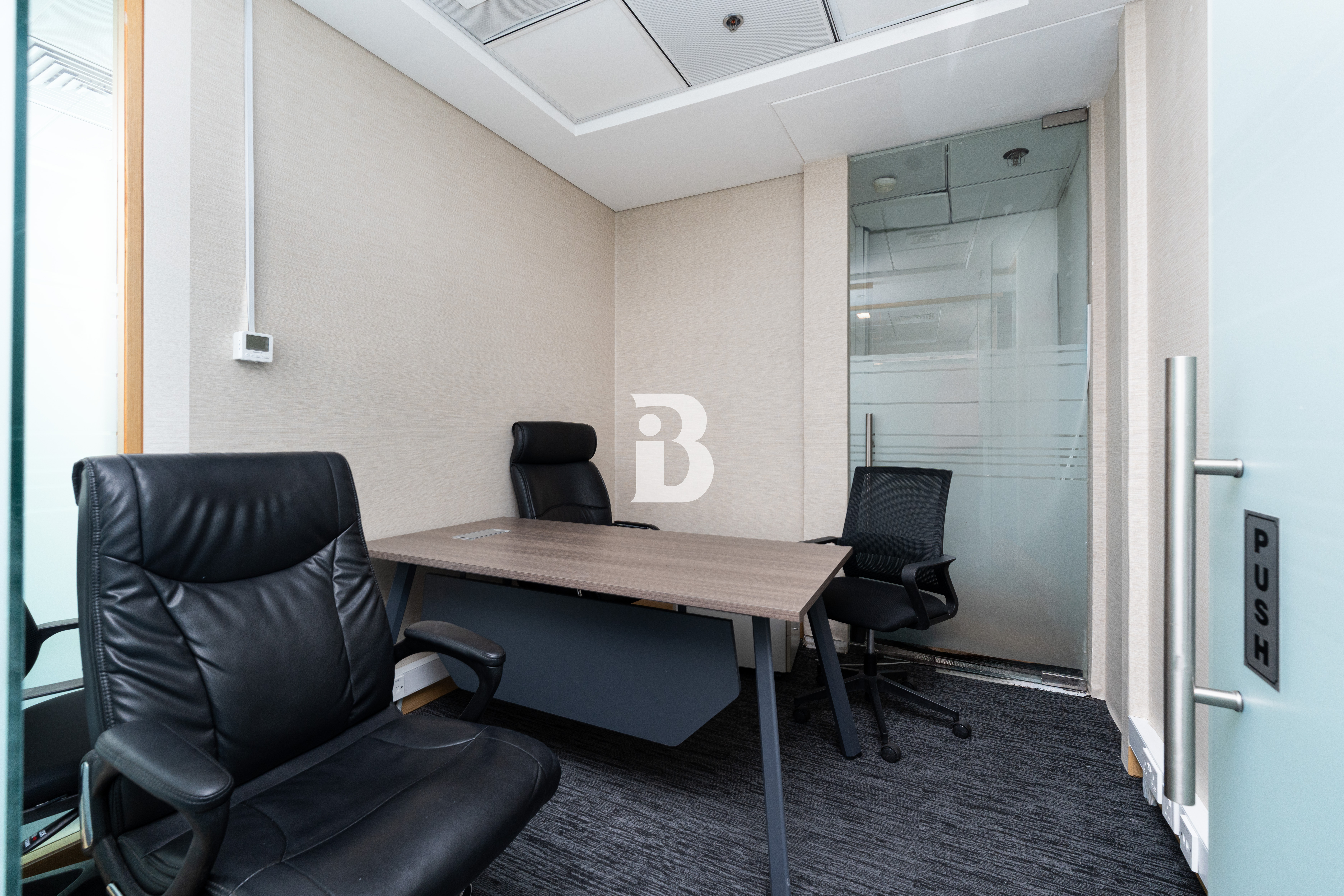 Professional Workspace | Fitted | High End