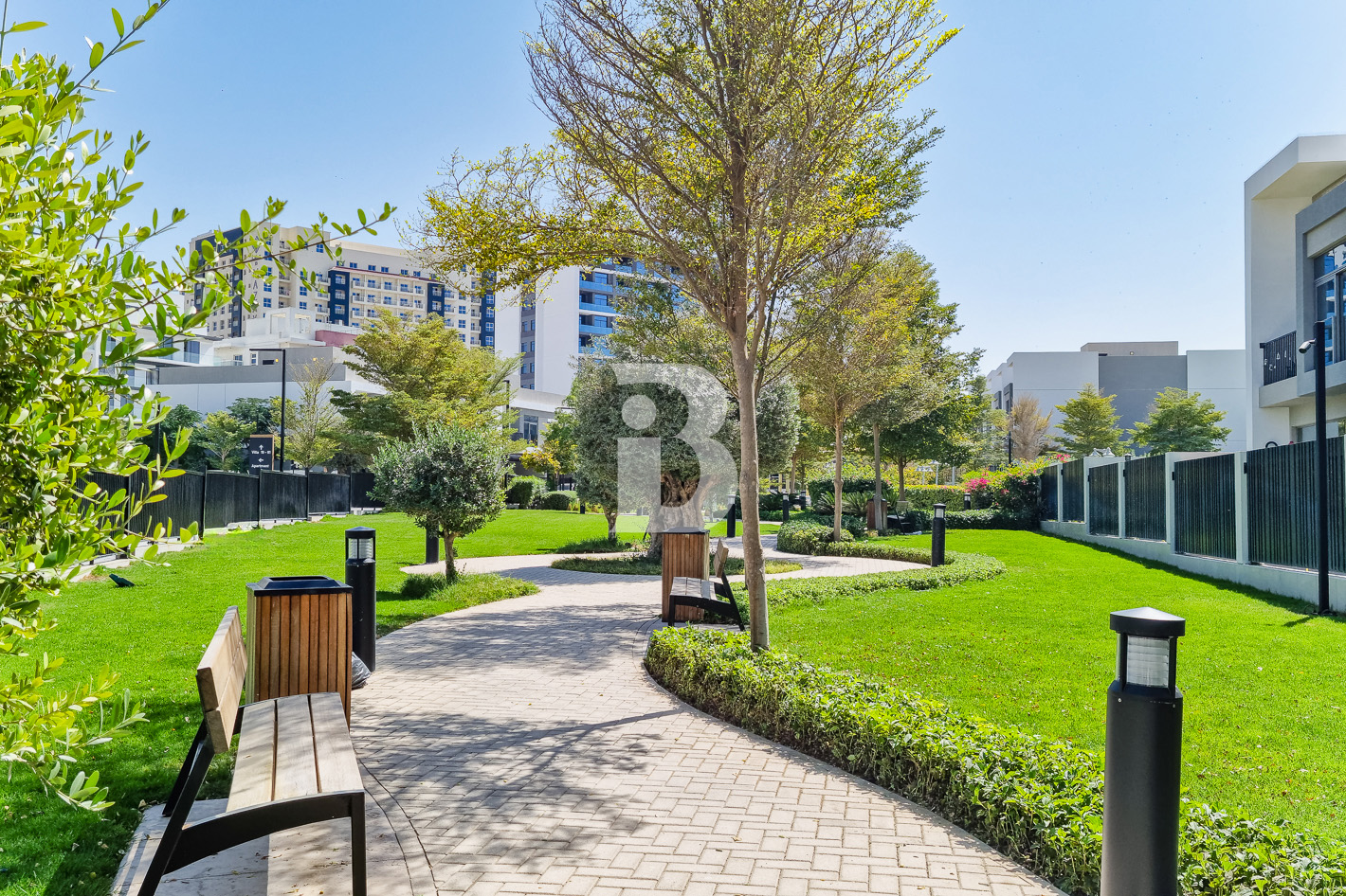 180 Degree Villas | Corner 5 Bed | Pool | Vacant