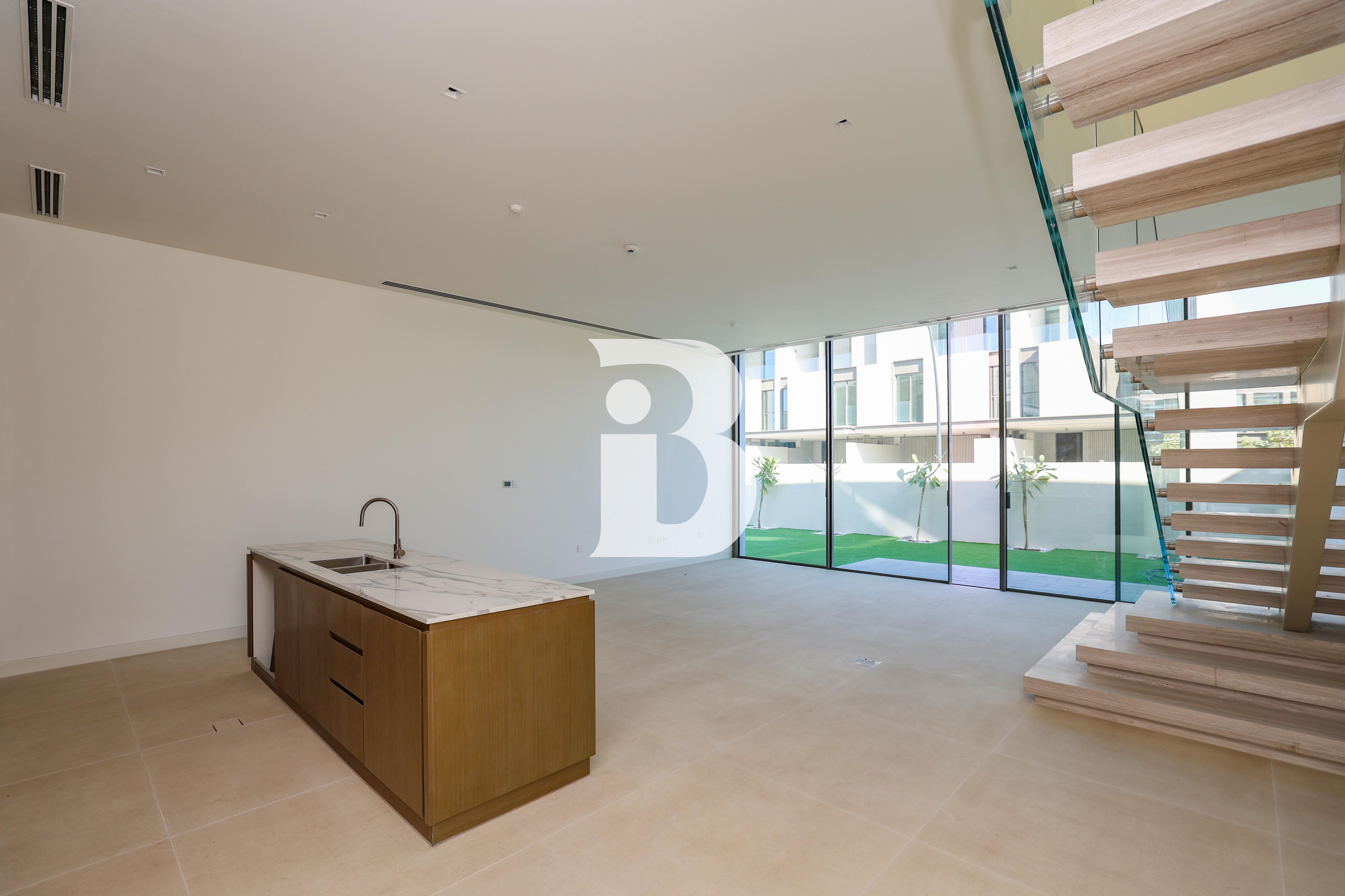 Brand New | Spacious 3 Bedroom | Corner Unit