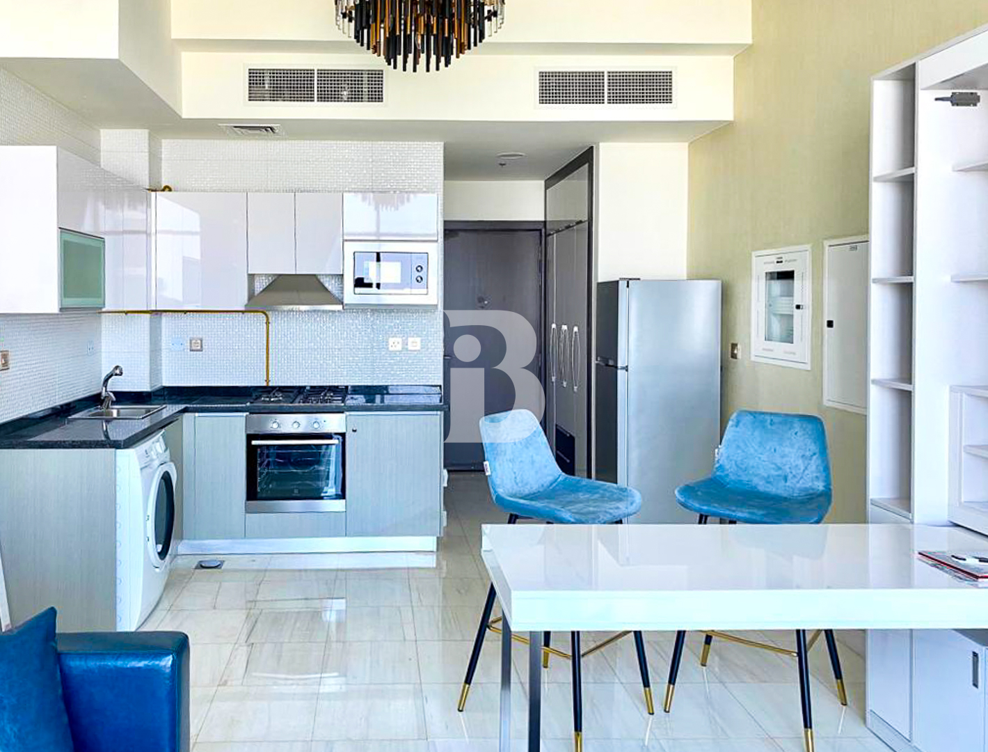 Furnished | High floor | Exclusive-Keys on Hand