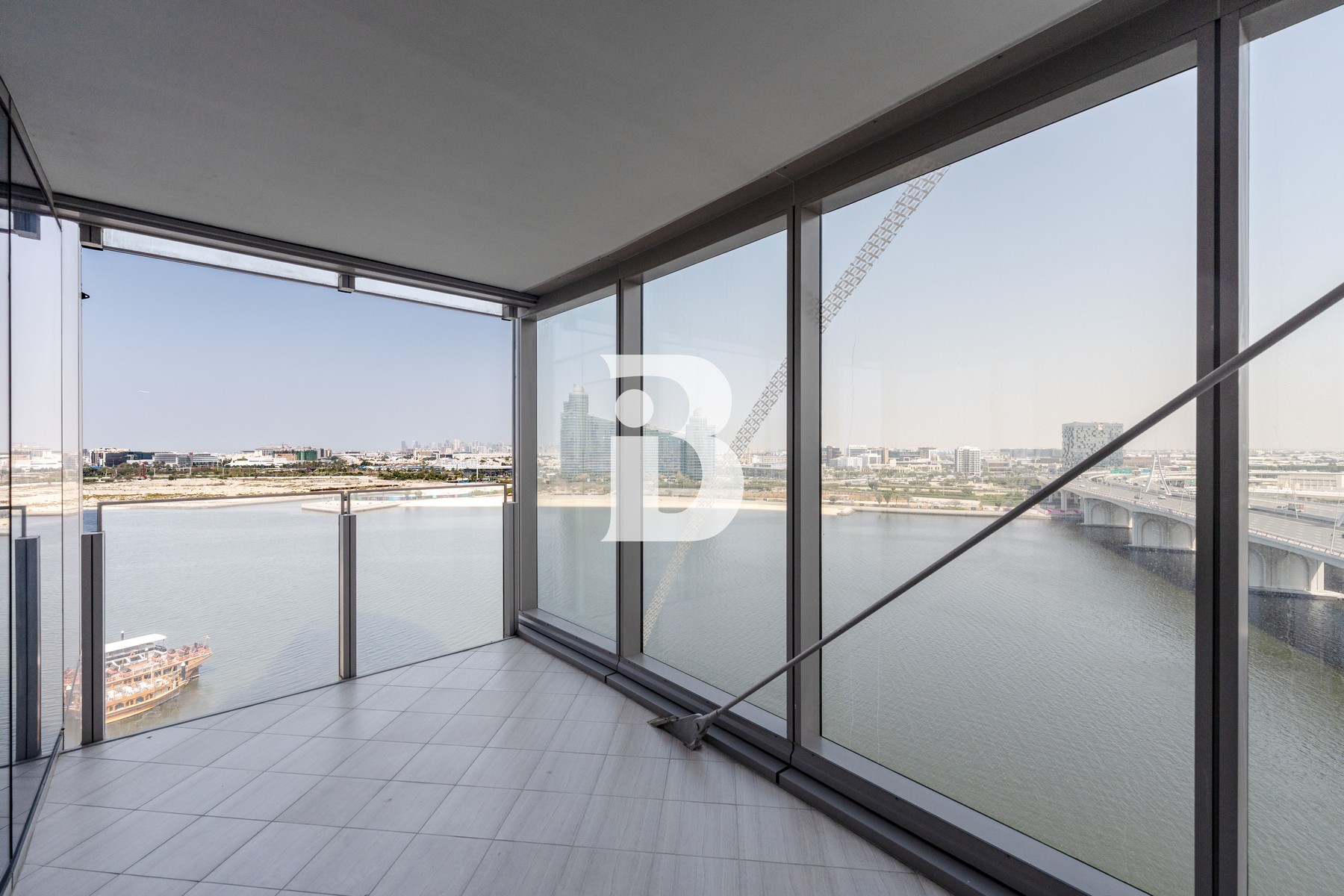 Modern 2BR | Upgraded | 5 star Amenities