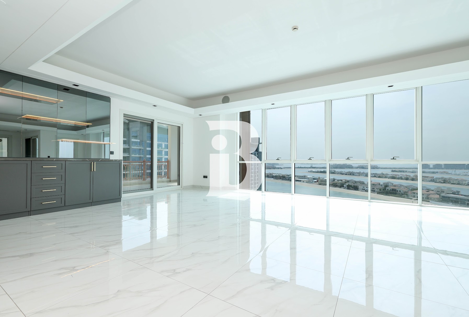 Sea Views | Huge Layout | Vacant