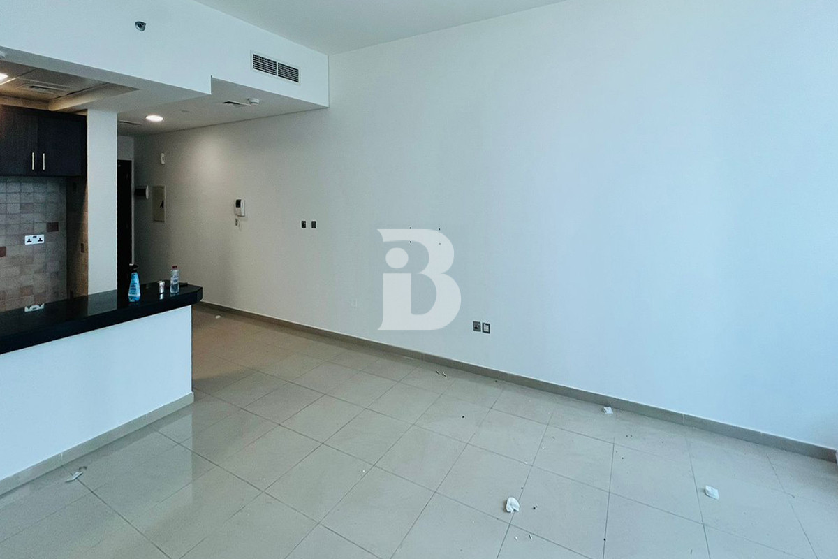 Vacant | Prime Locations | Top Facilities