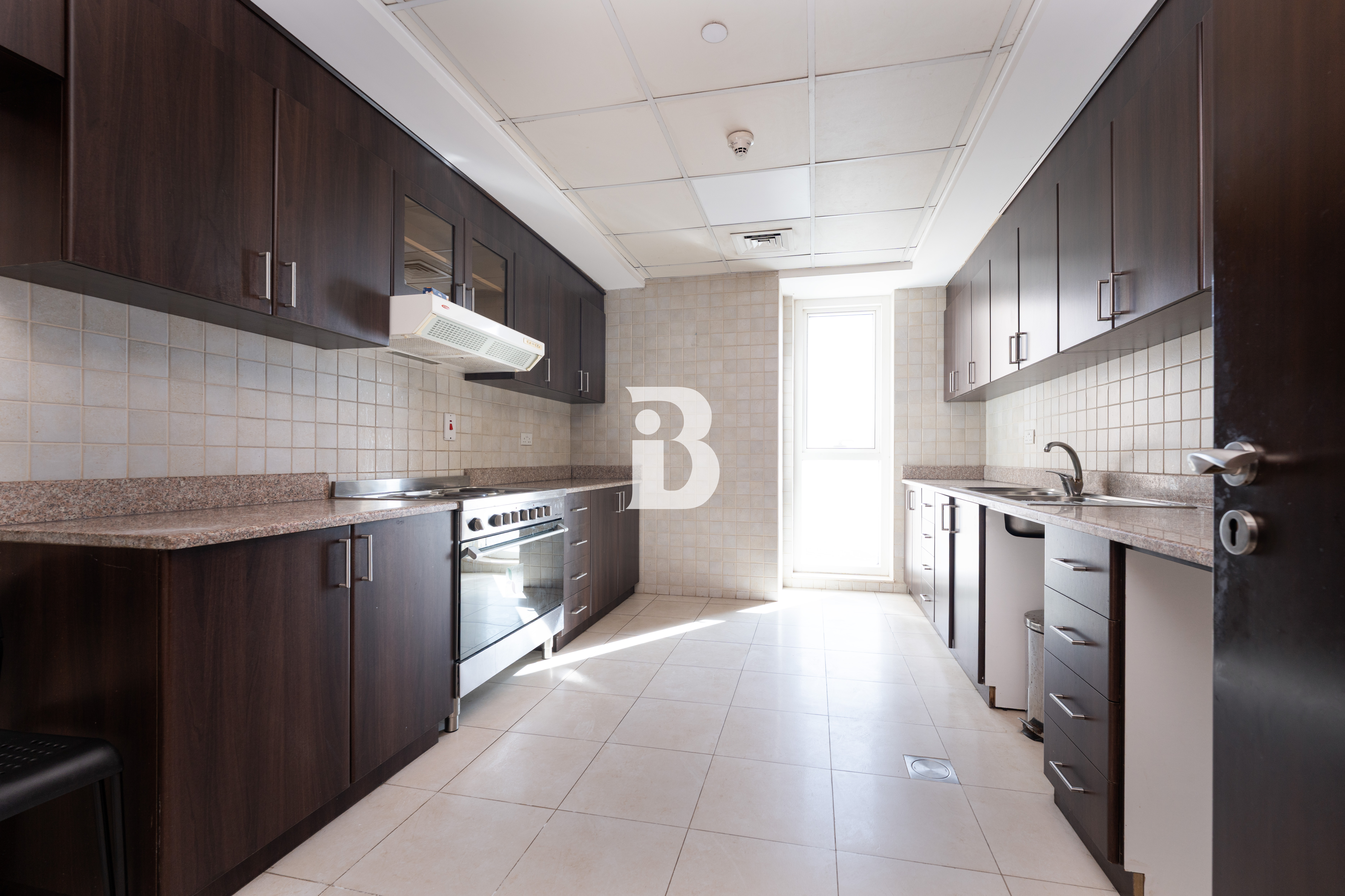 Spacious 2BR + Maid|Canal View|Balcony Vacant May