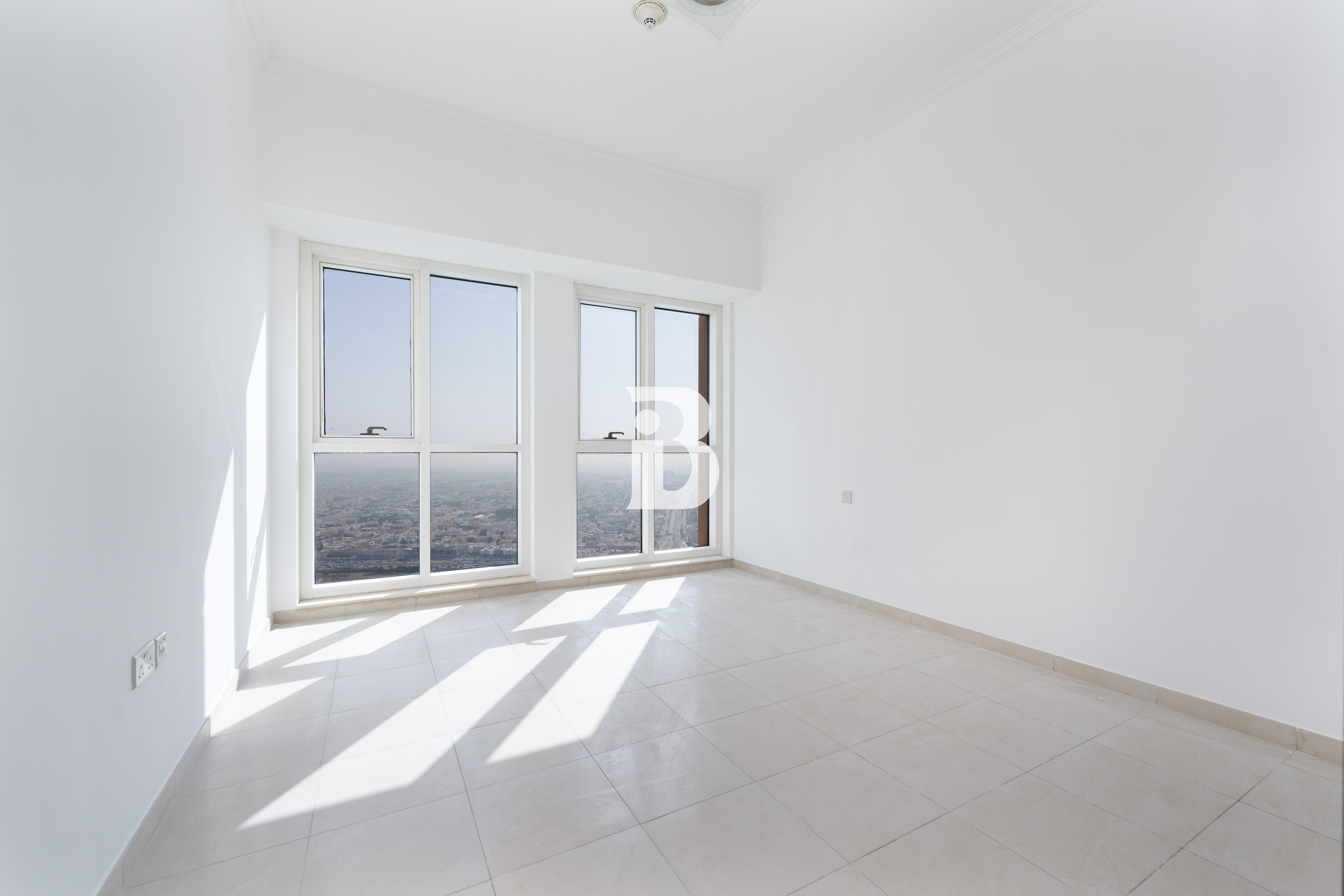 Spacious 2BR + Maid|Canal View|Balcony Vacant May