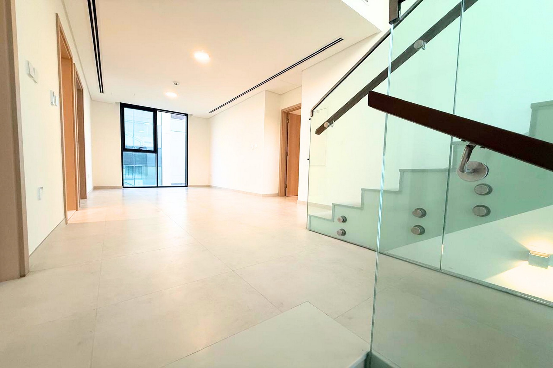 Luxurious 4-BR TH with Flexible Rental Plans