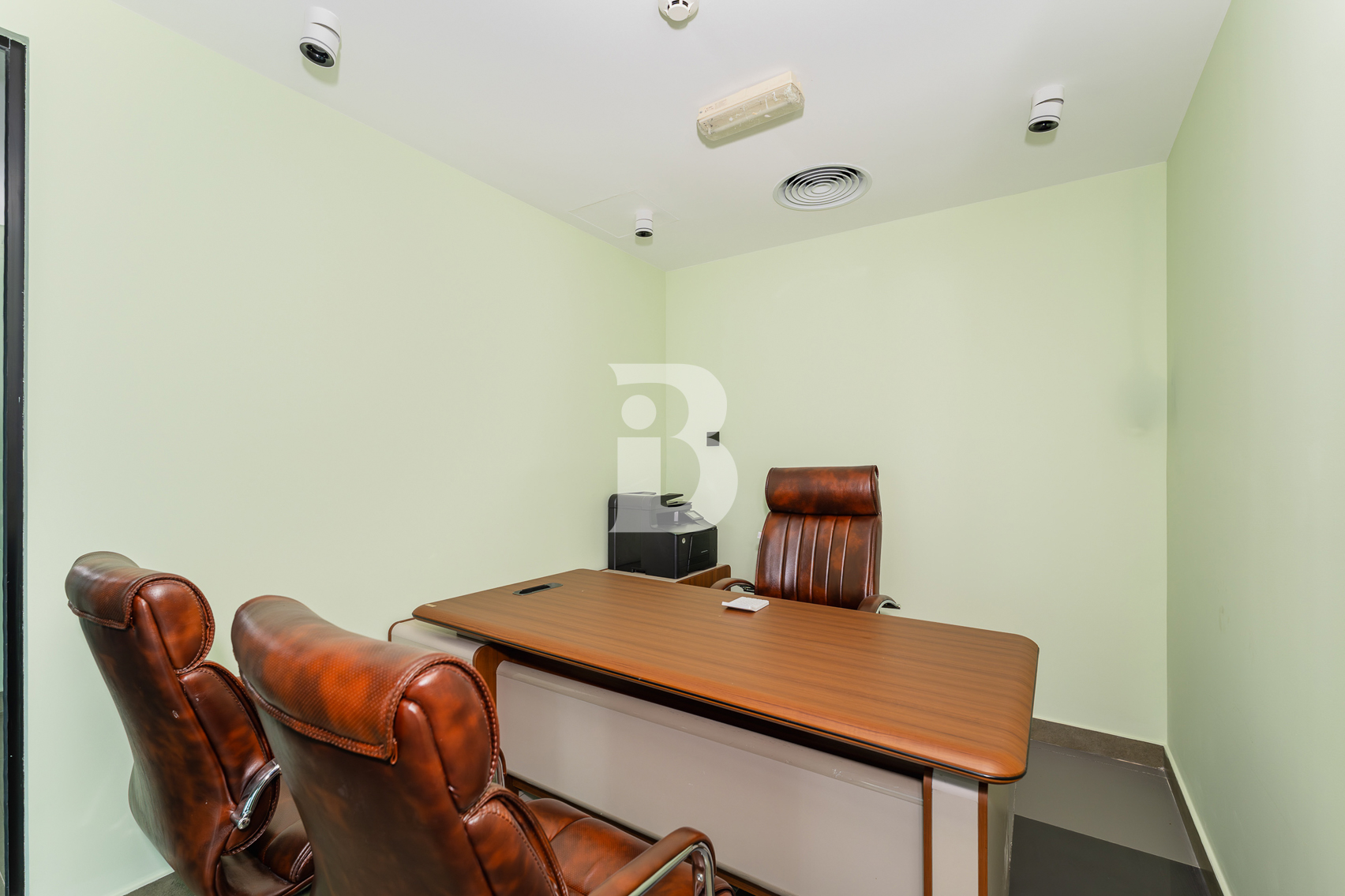 Close to Metro | Furnished | Ready to Move