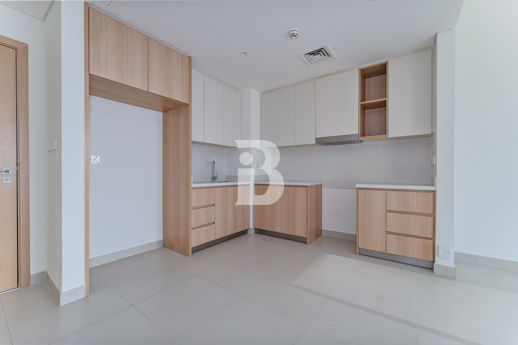 Brand New | Spacious | Creek View