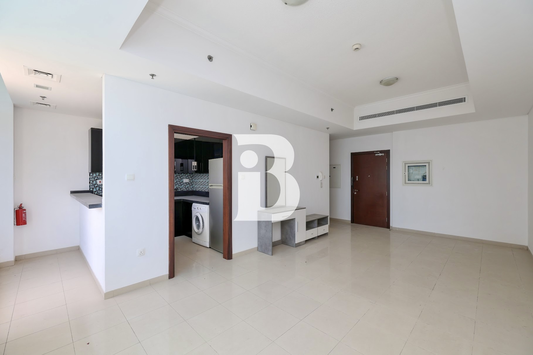 Marina Skyline | Spacious | Vacant