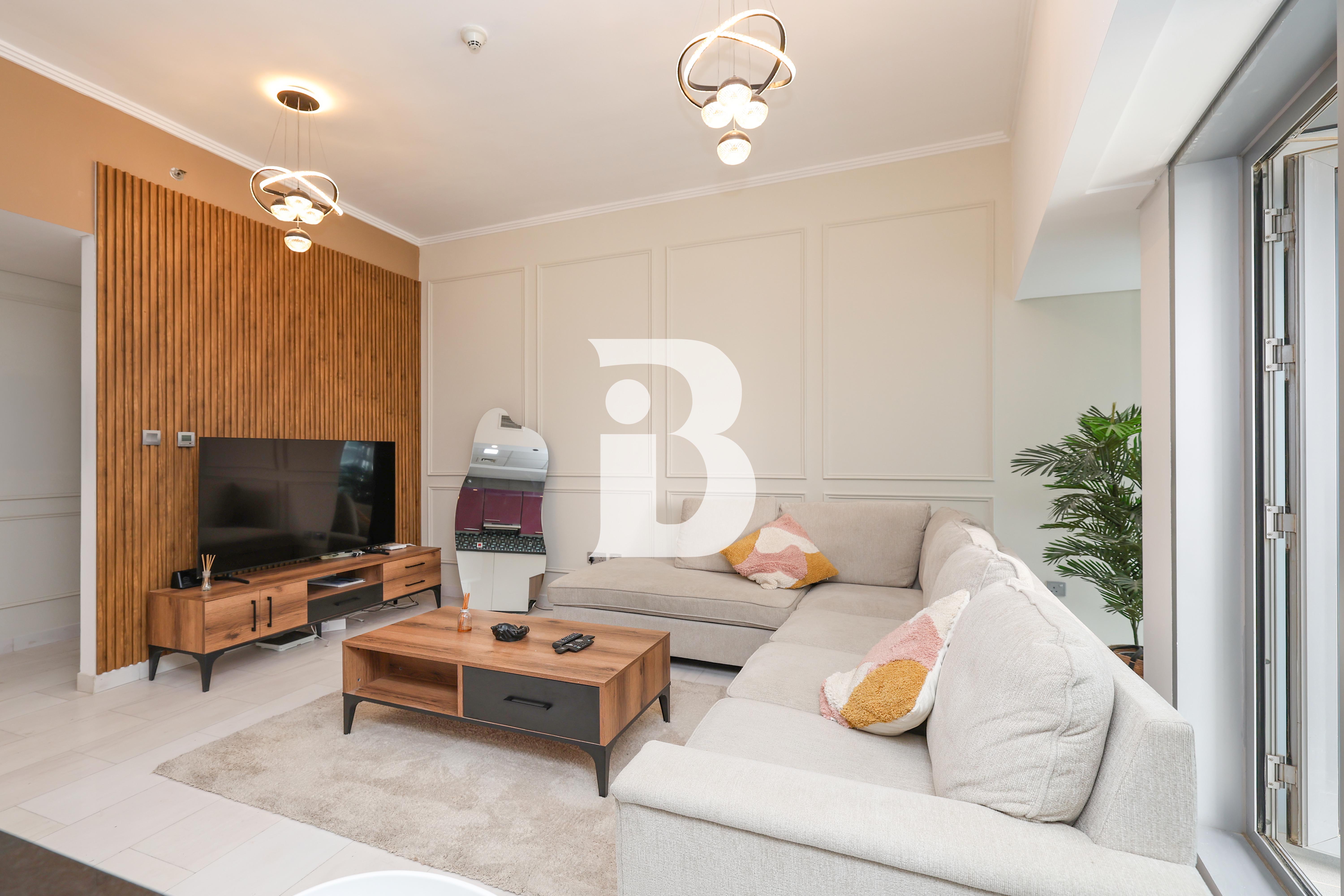 Renovated | 12 cheques | Vacant
