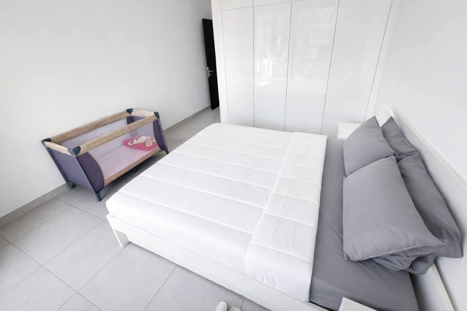 Vacant on Transfer || Spacious| Semi Furnished|