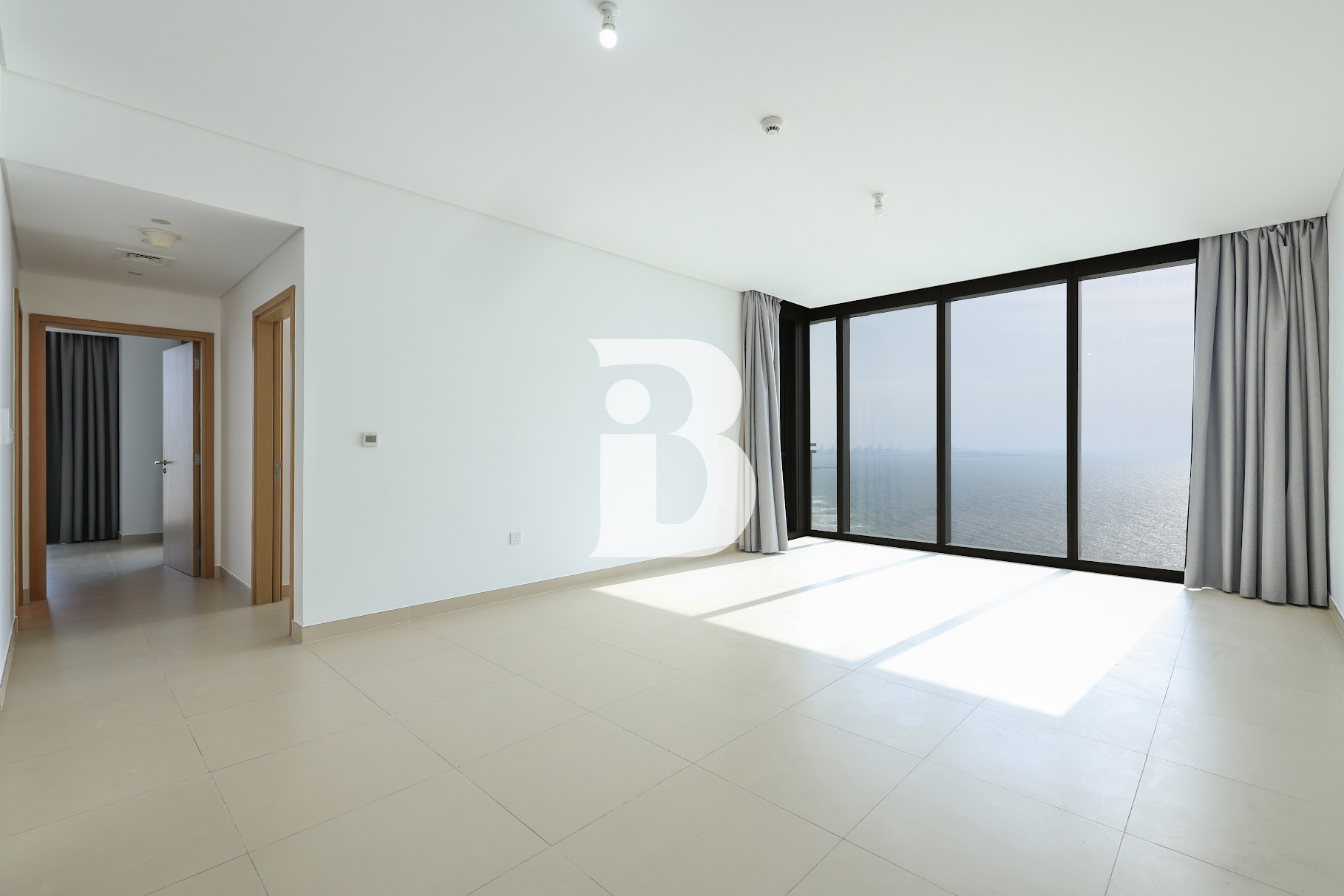 Sea Views | Spacious & Bright | Vacant