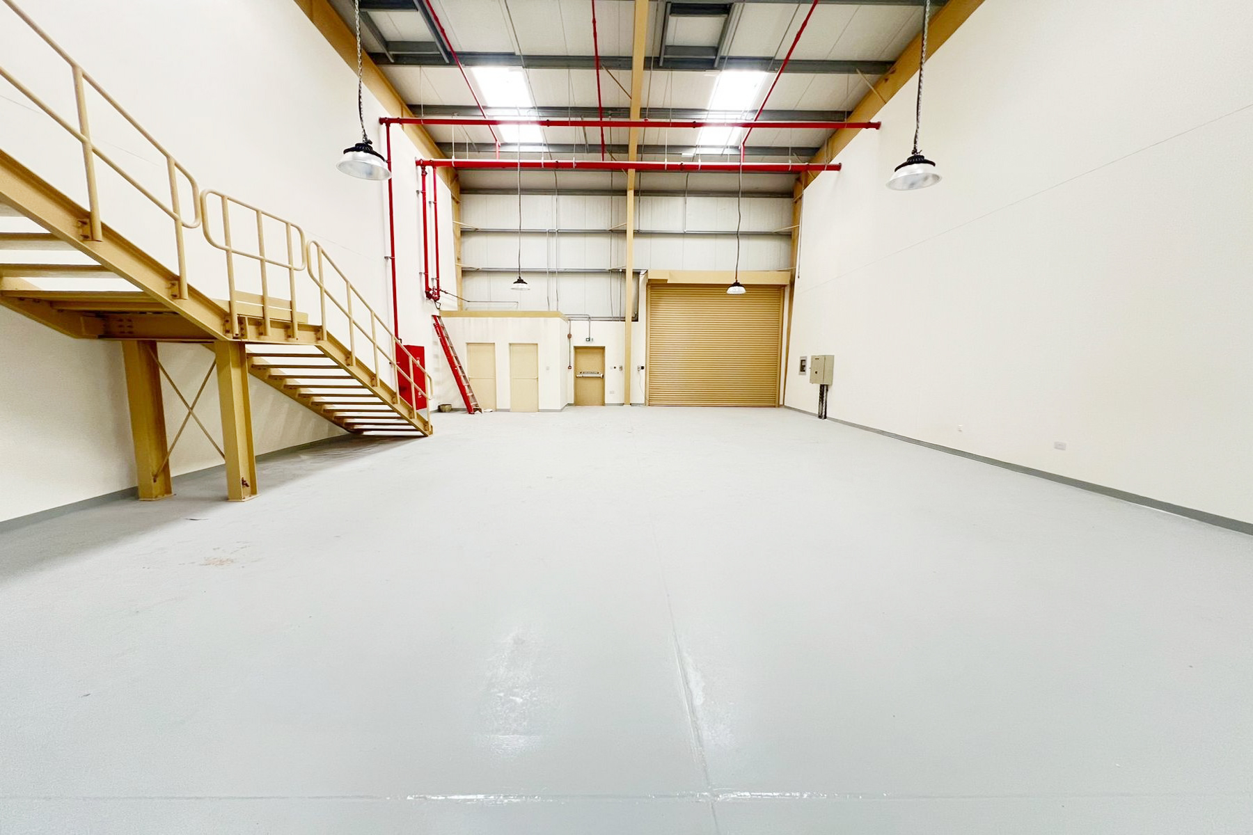 50kw Brand New 2421 sqft Warehouse in Jebel Ali