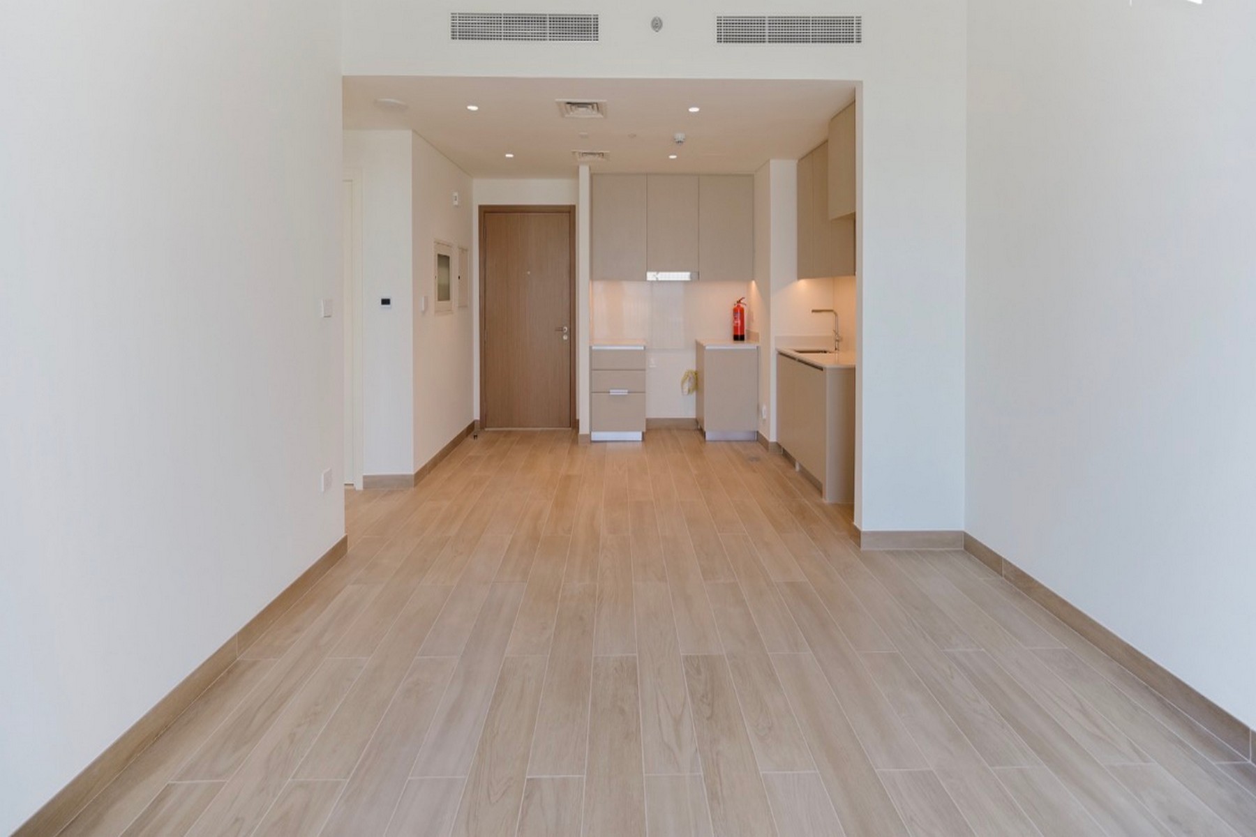 ATTRACTIVE PRICE | FAMILY ORIENTED | BEACH ACCESS