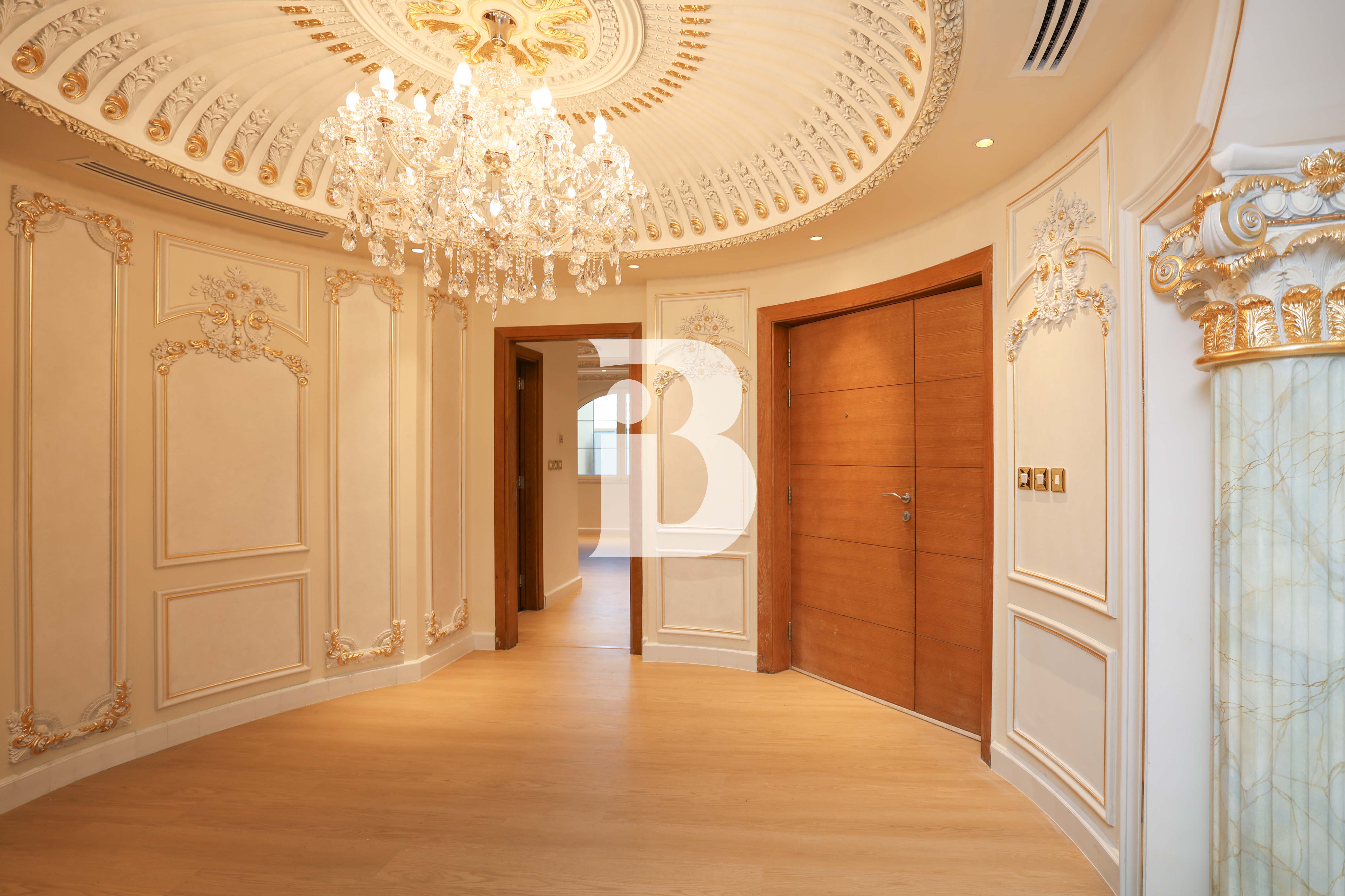 5BR | Luxury Upgrade | Immaculate Condition