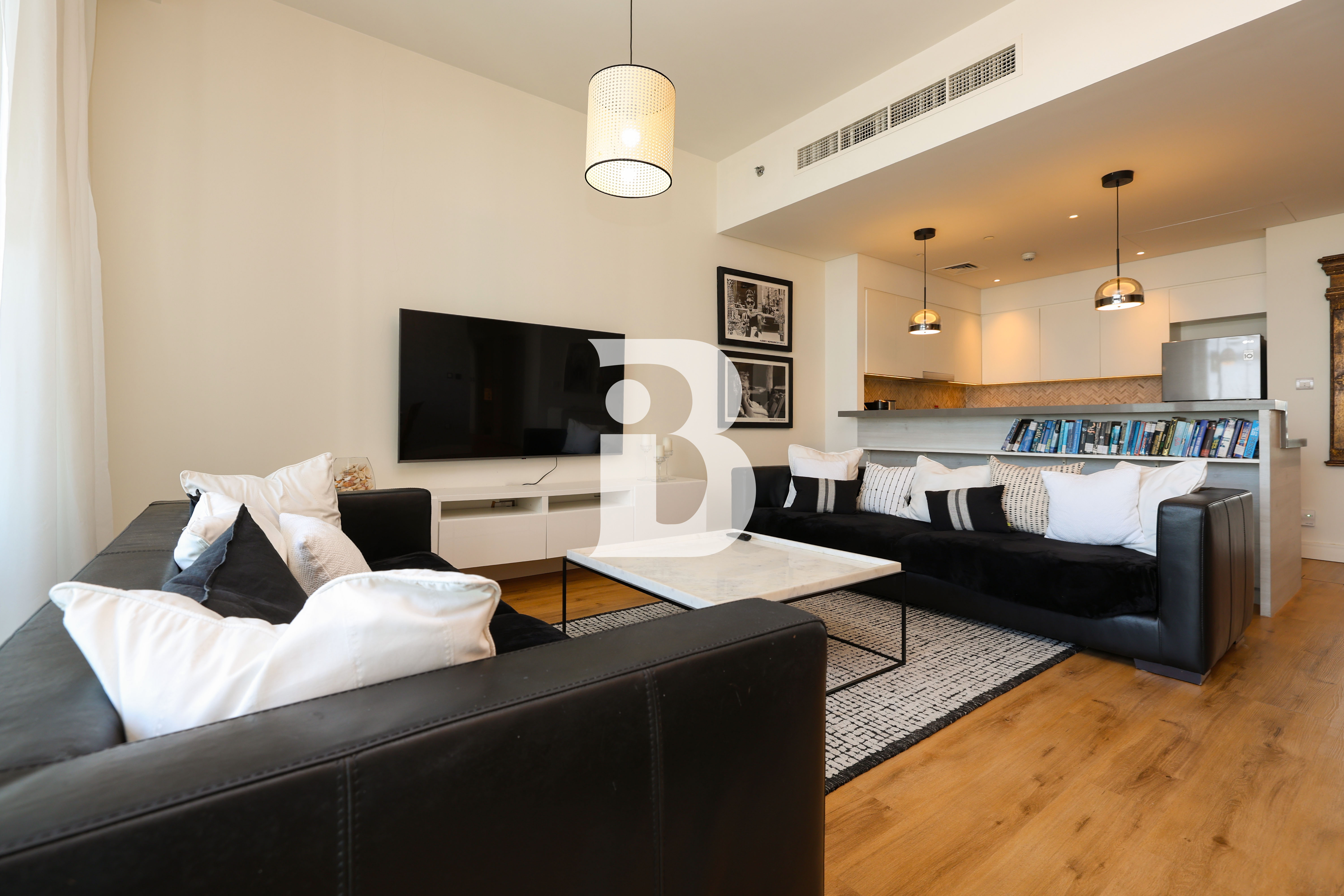 Canal View | Upgraded & Modern | Fully Furnished