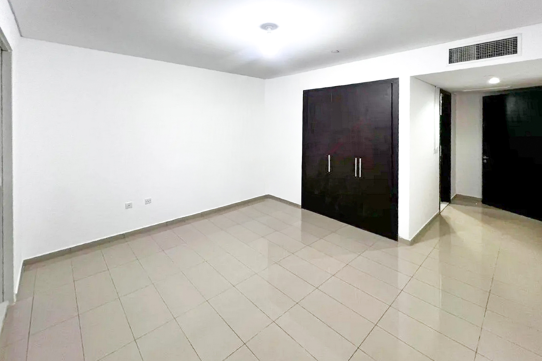 Spacious | Lease hold | High Floor