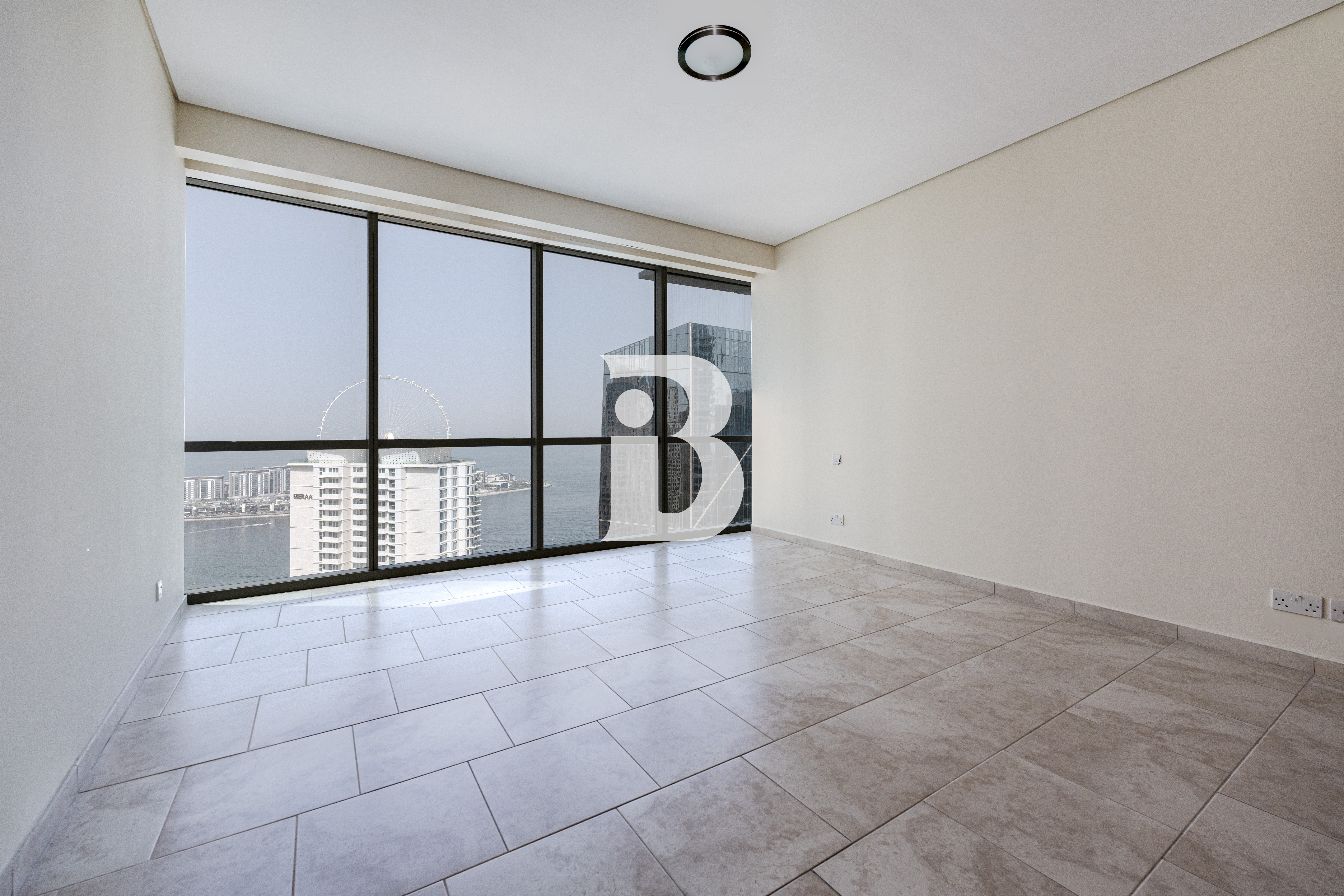 High Floor | Sea View | Spacious Apartment