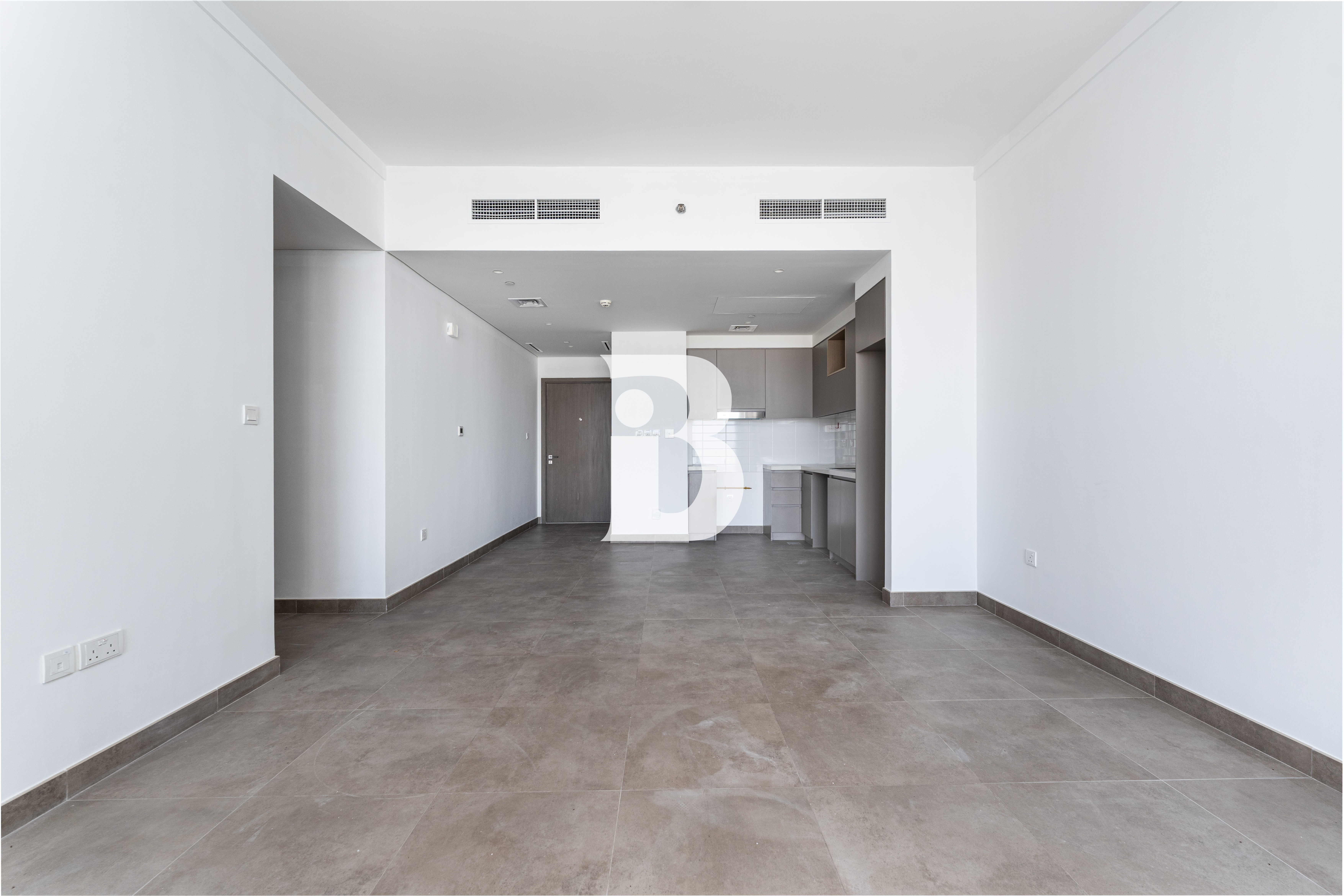 2 Bed | Unfurnished | Canal View