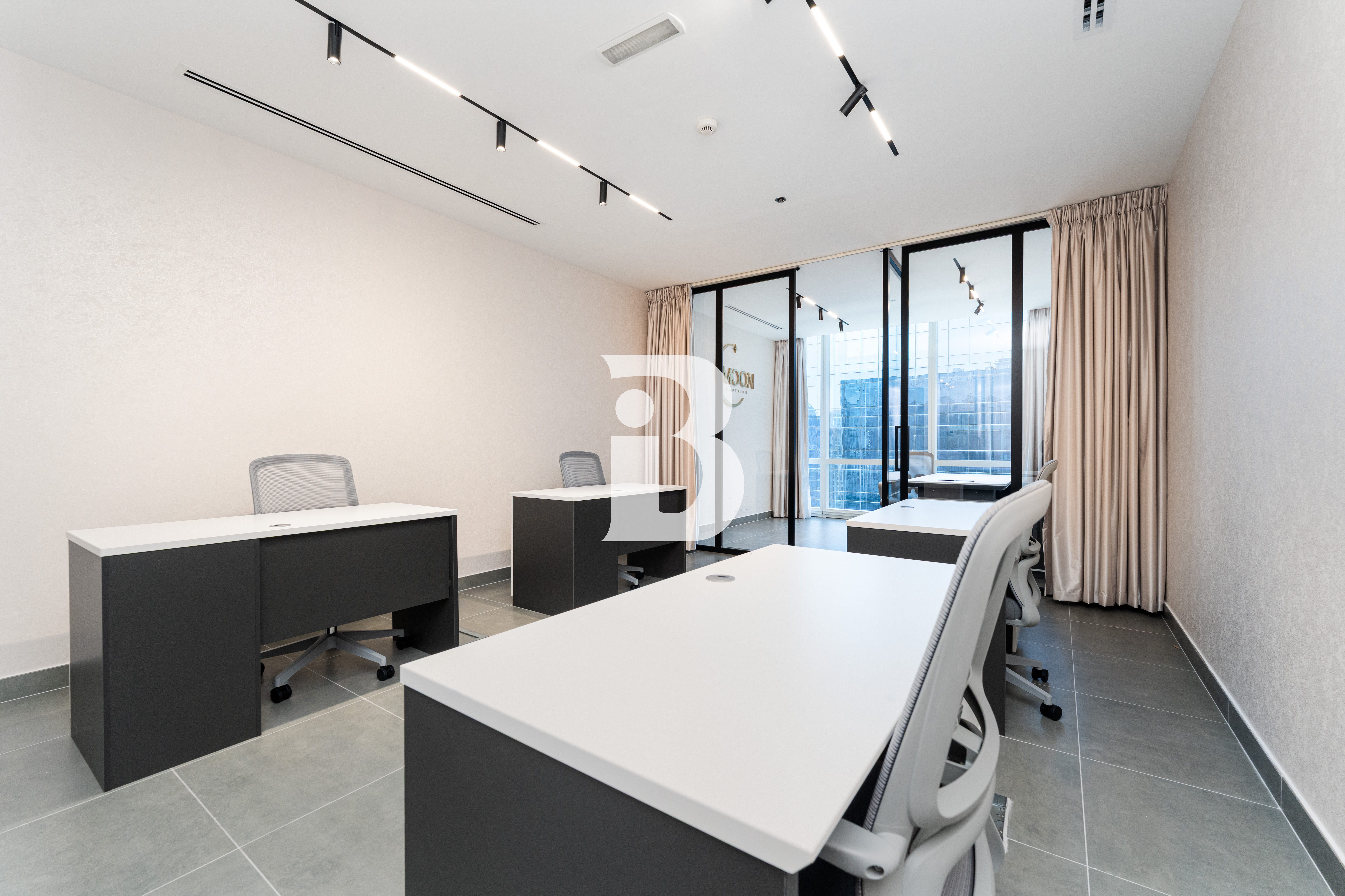 Fully Furnished |Newly Upgraded | Premium Fittings