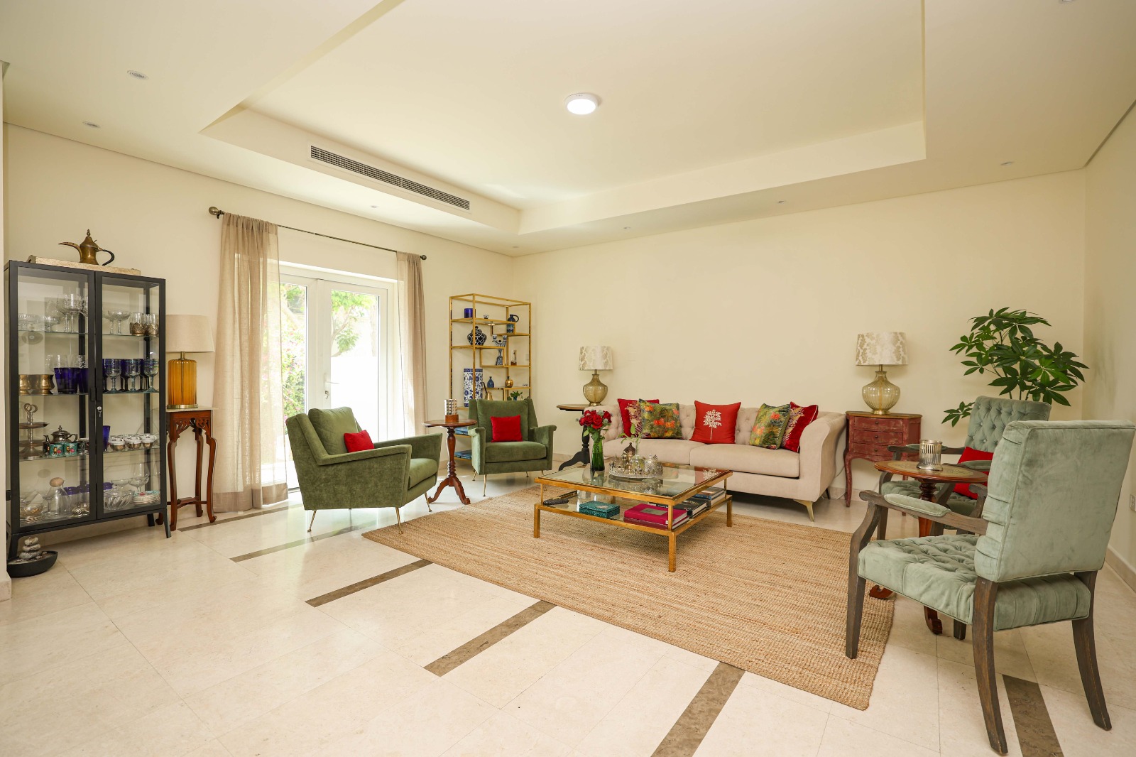 Vastu | BACKING PARK | CORNER UNIT