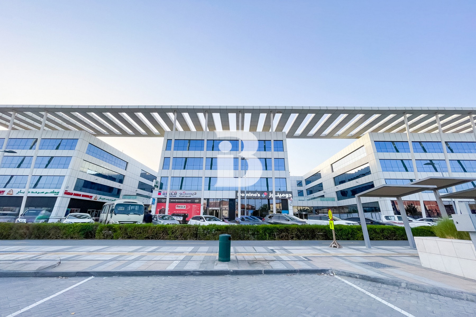 Compact Office | All Inclusive | Next to Metro 1