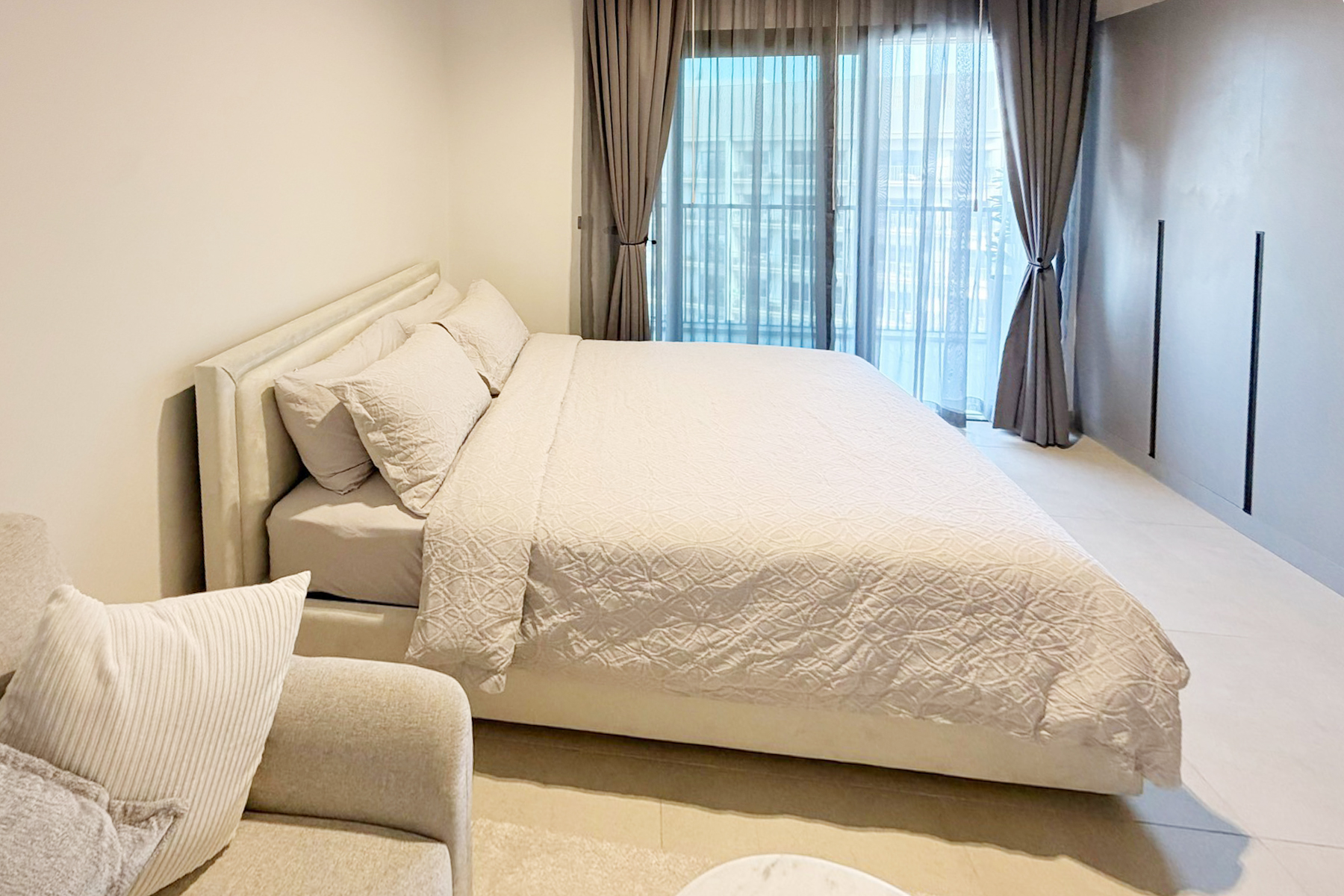 Ready To Move | Fully Furnished | High Floor