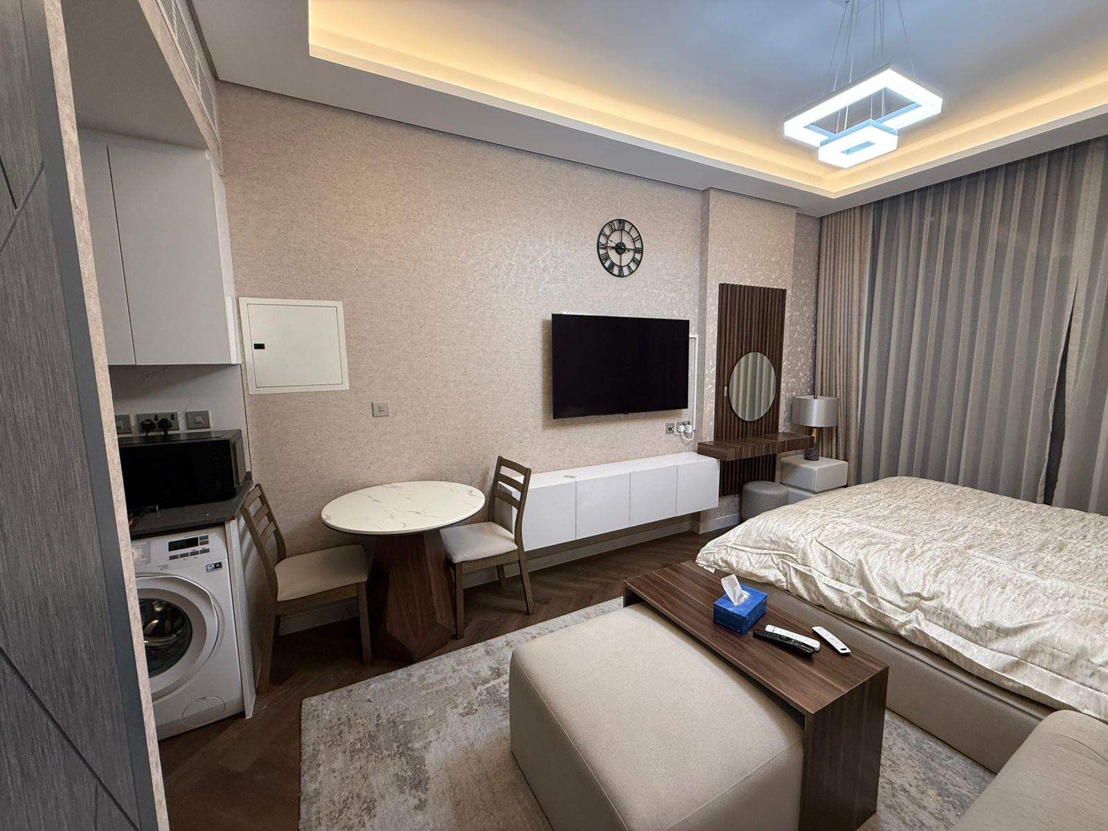 FULLY FURNISHED | READY TO MOVE| VACANT|