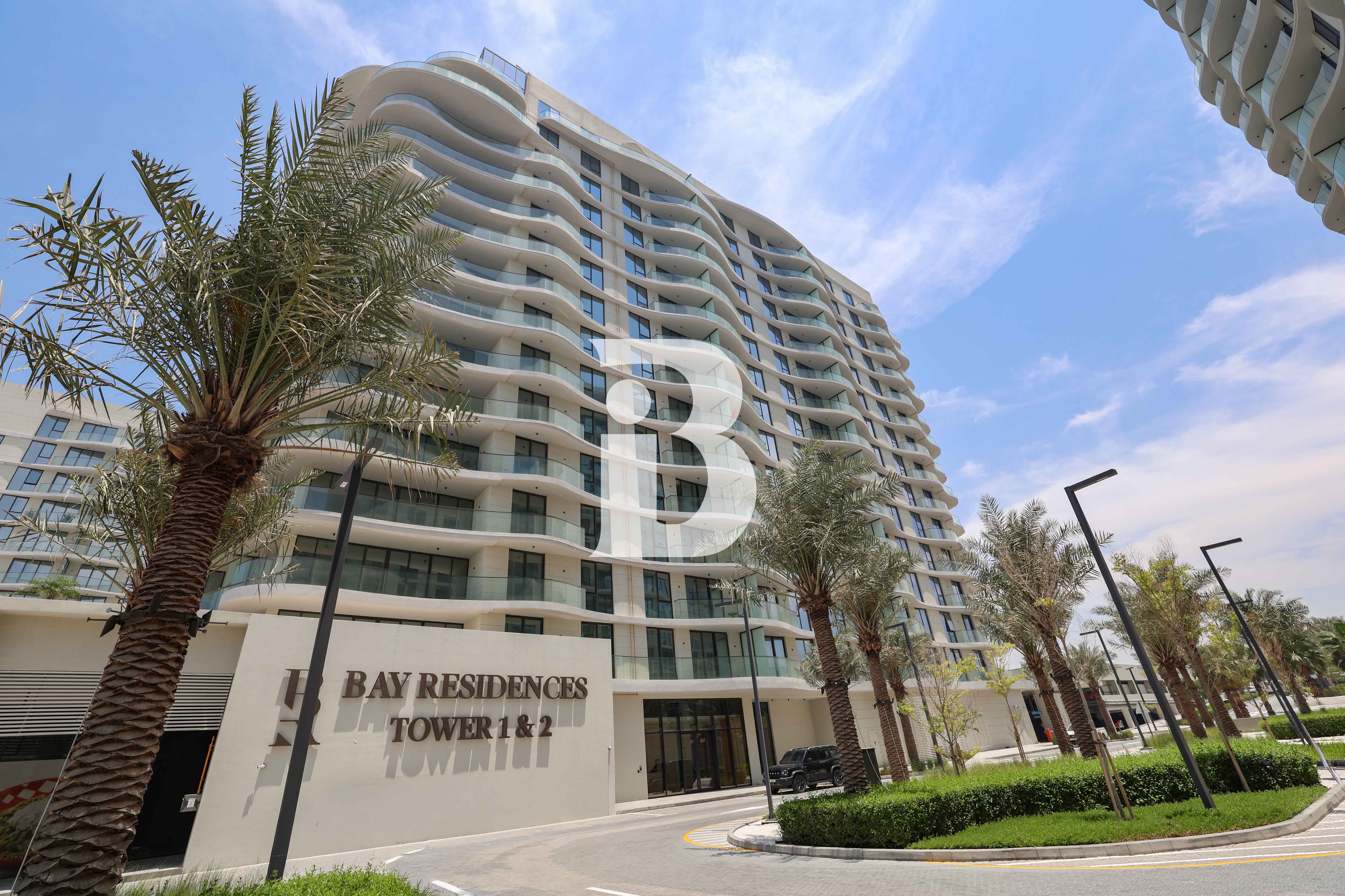 1 Bedroom Brand New Unfurnished Partial Sea View