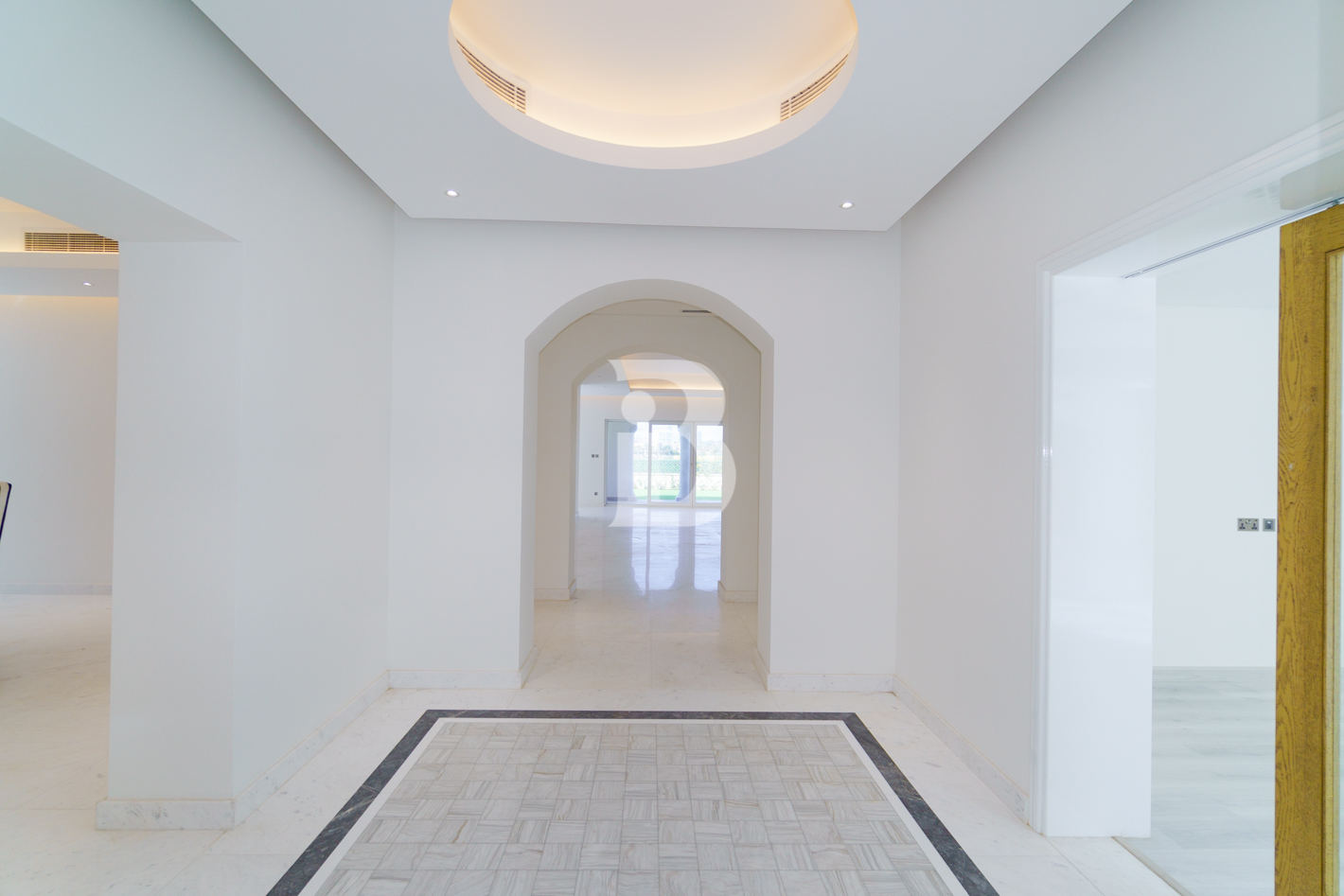 Unfurnished | Elegant | 4 Bedrooms