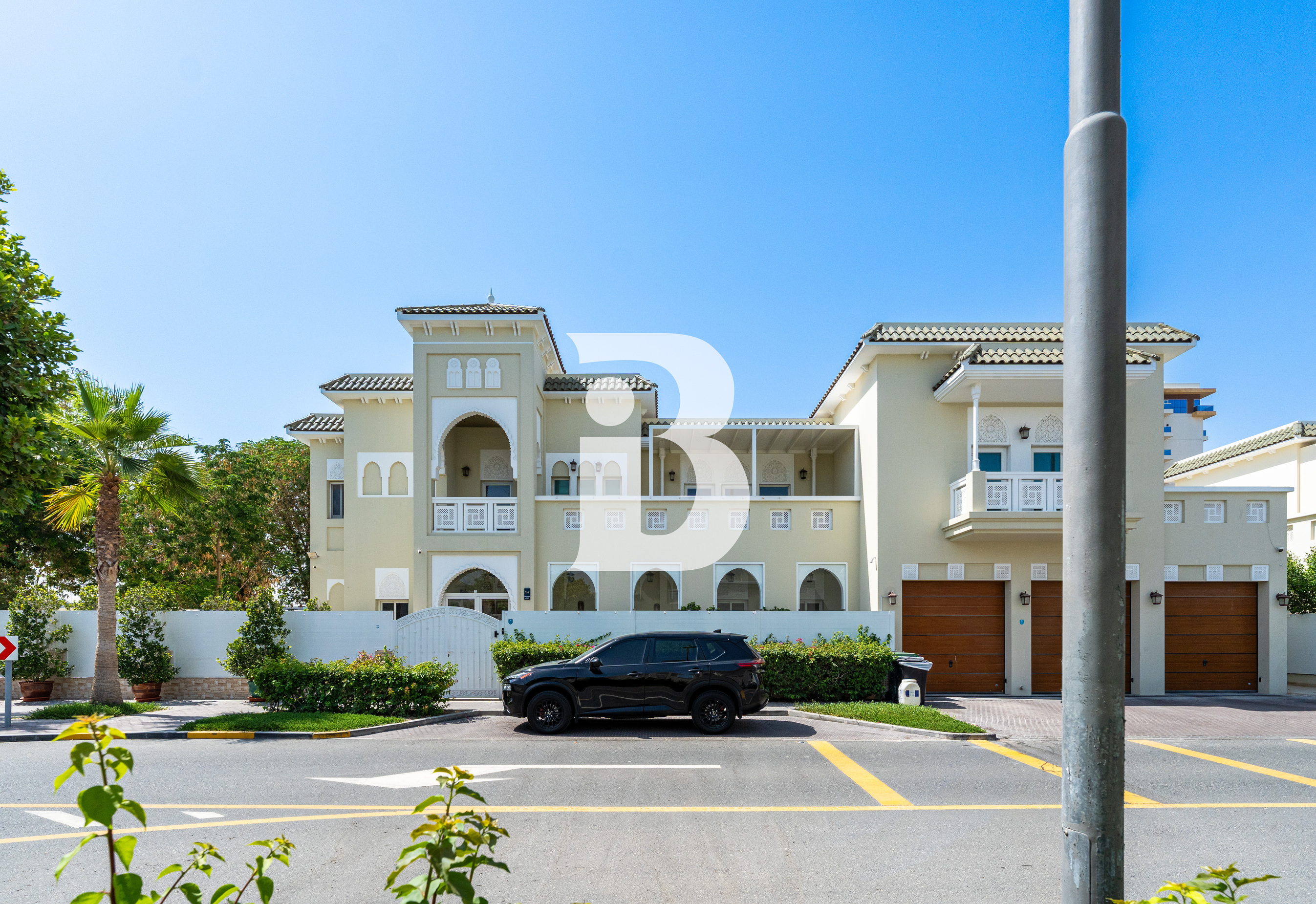 Upgraded | Corner Unit | Pool | Rented 1