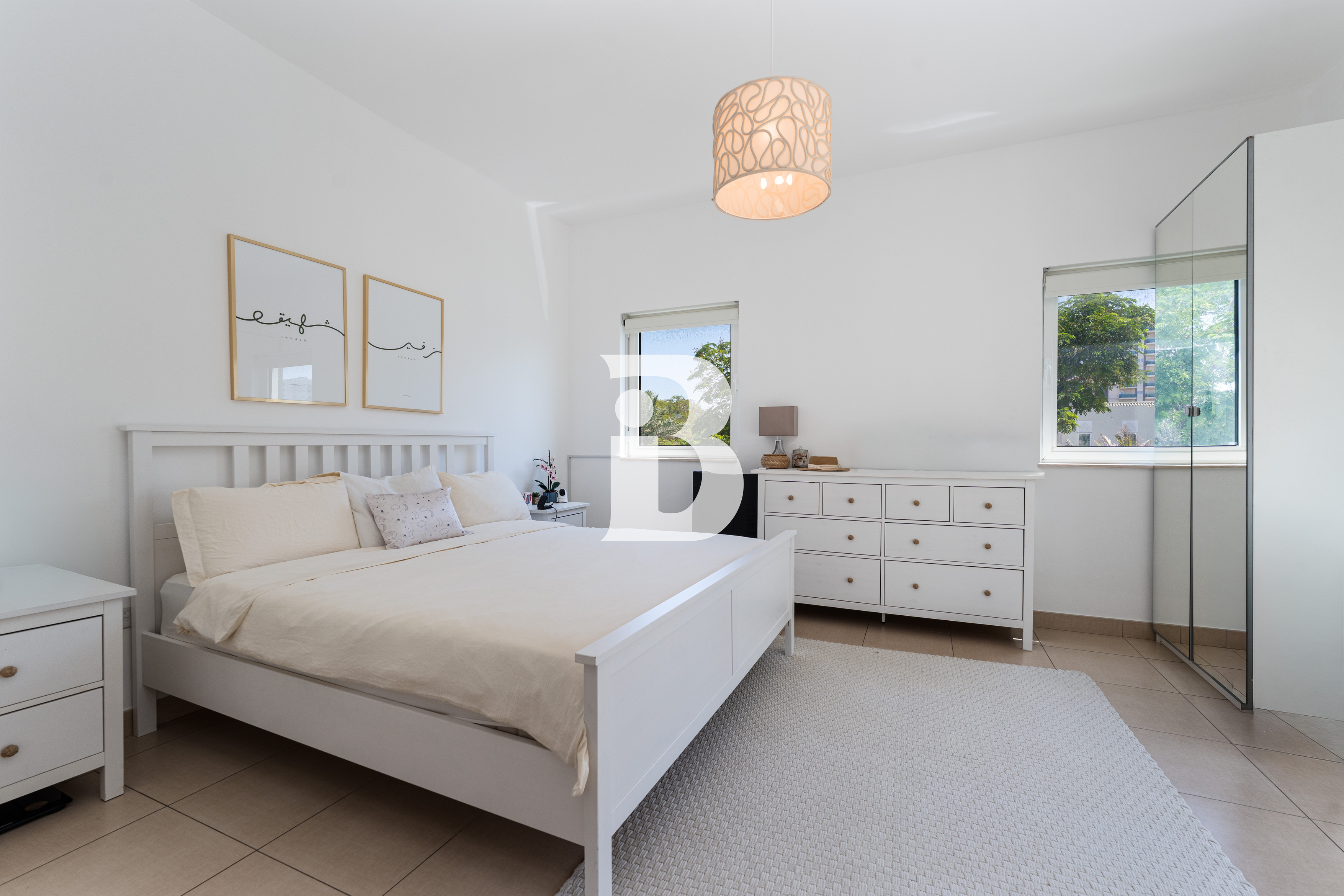 Prime Location | Corner | Walk to Metro